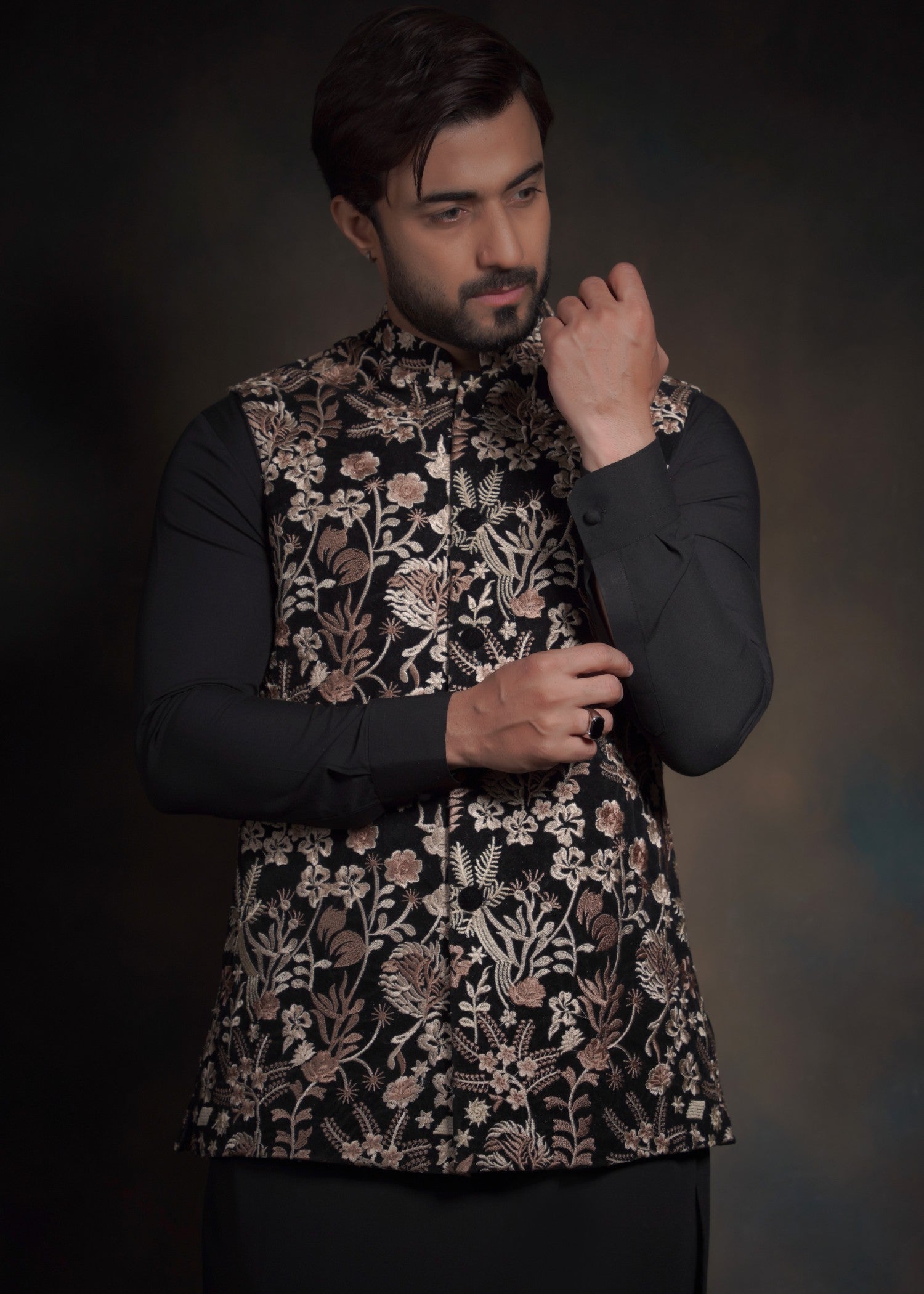 velvet Waistcoat in Jet black