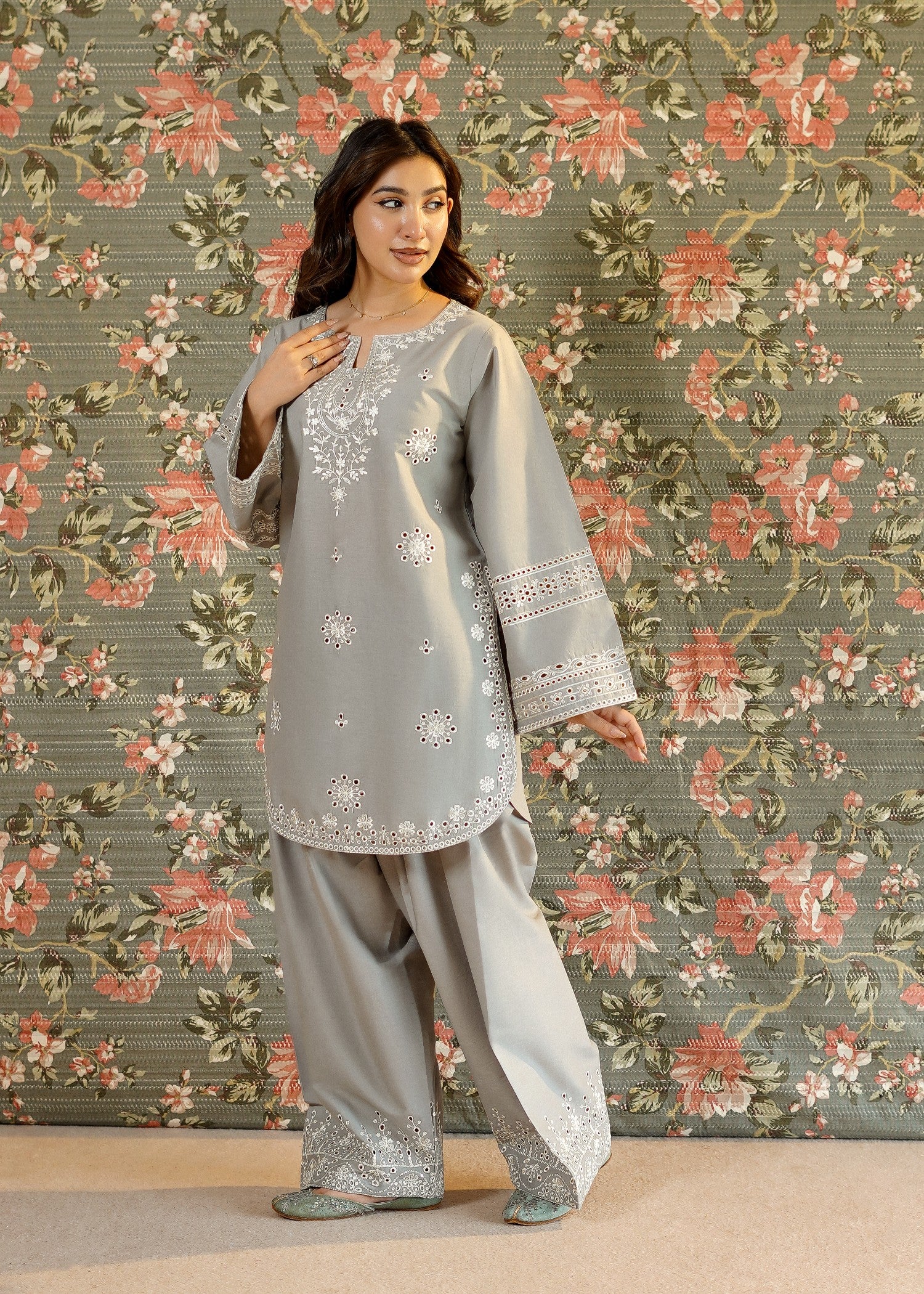 lawn Kurta Set in Grey