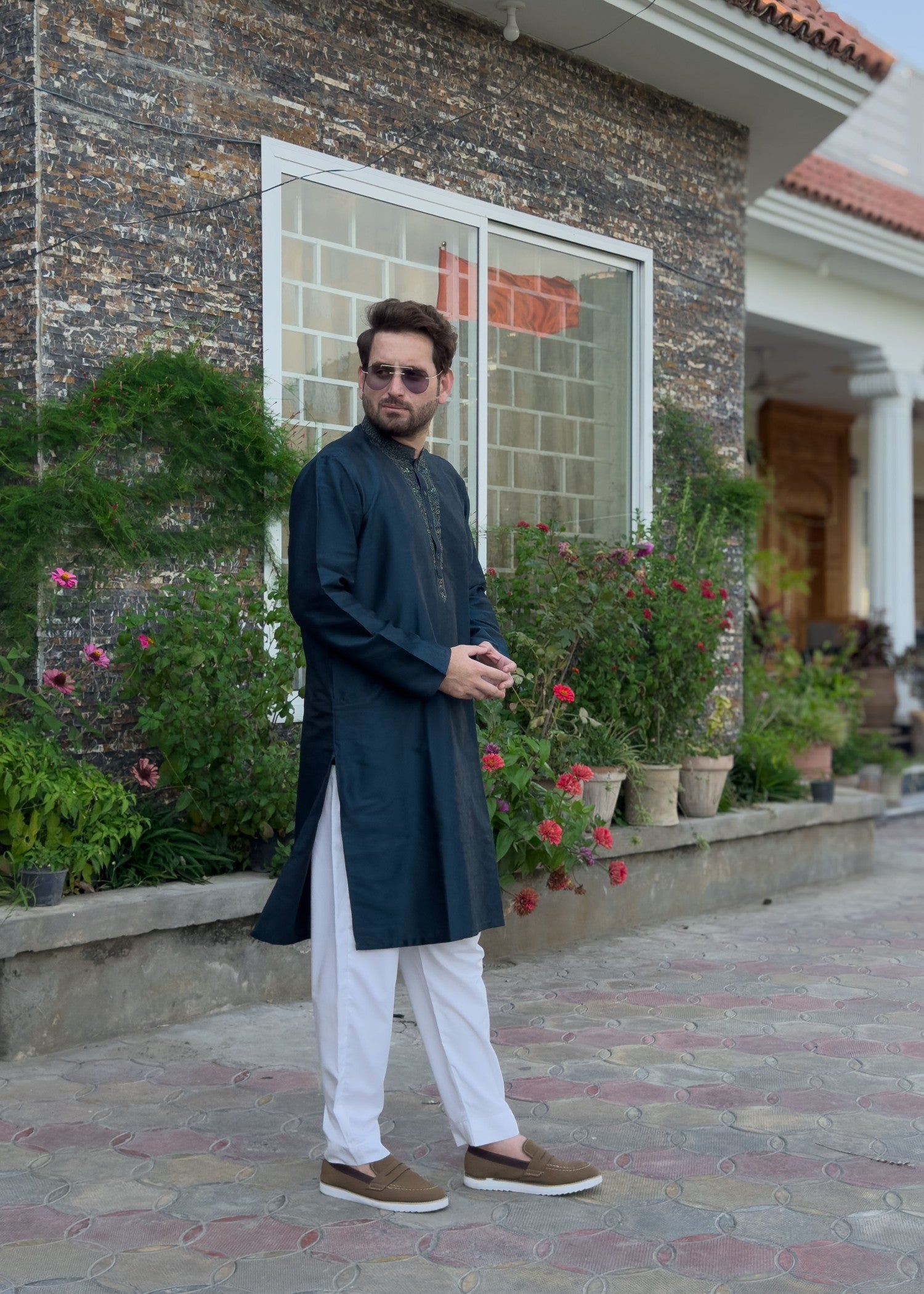 traditional jamawar Kurta in Pine green
