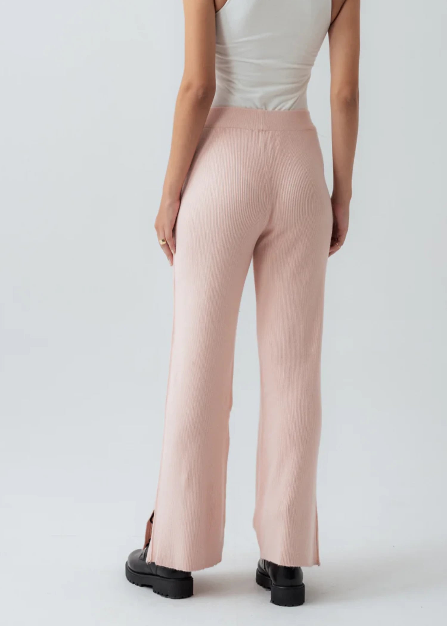 wool Trousers in Pink