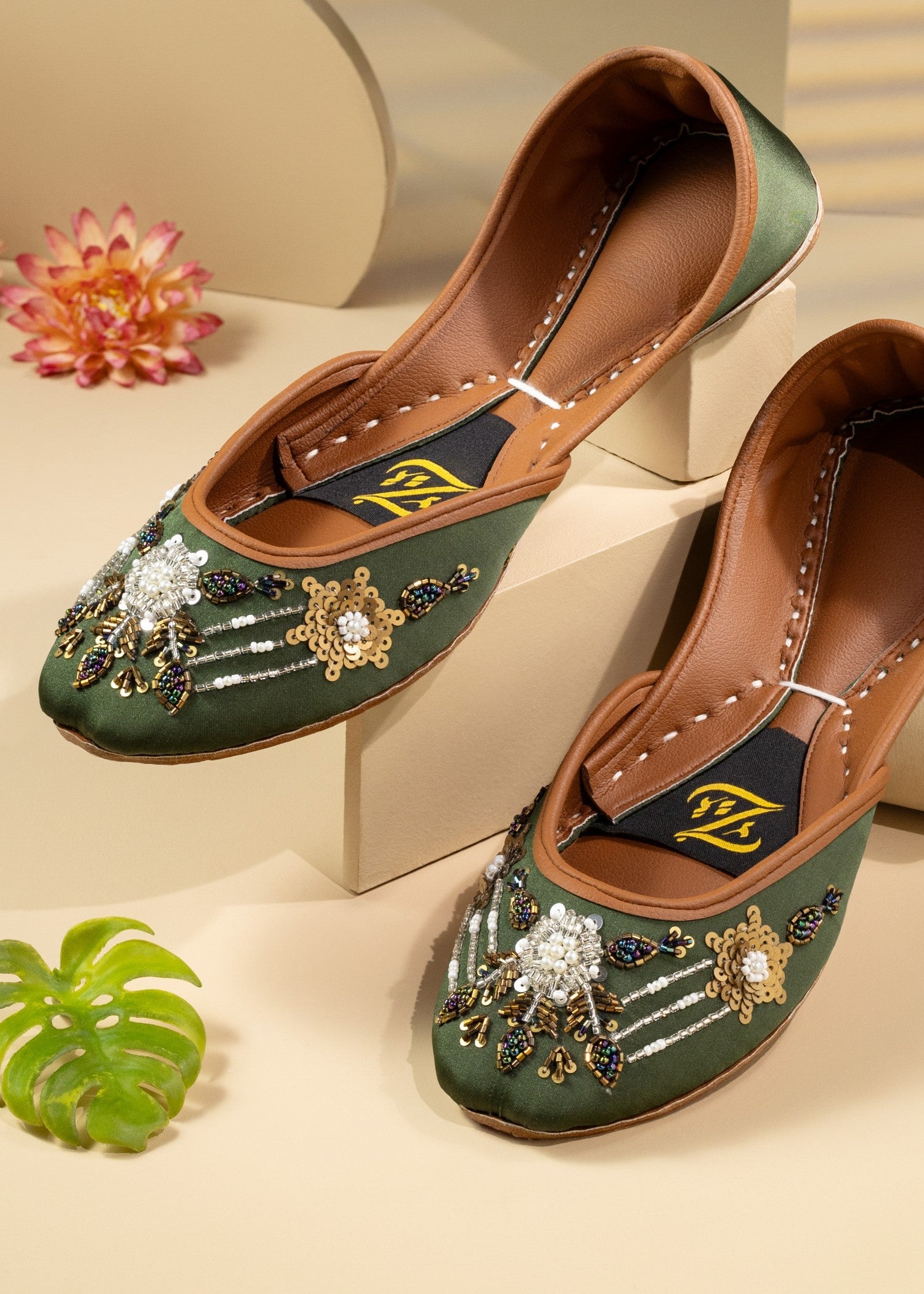 Khussa in Fern green by - High Quality Women Khussa UZT1035