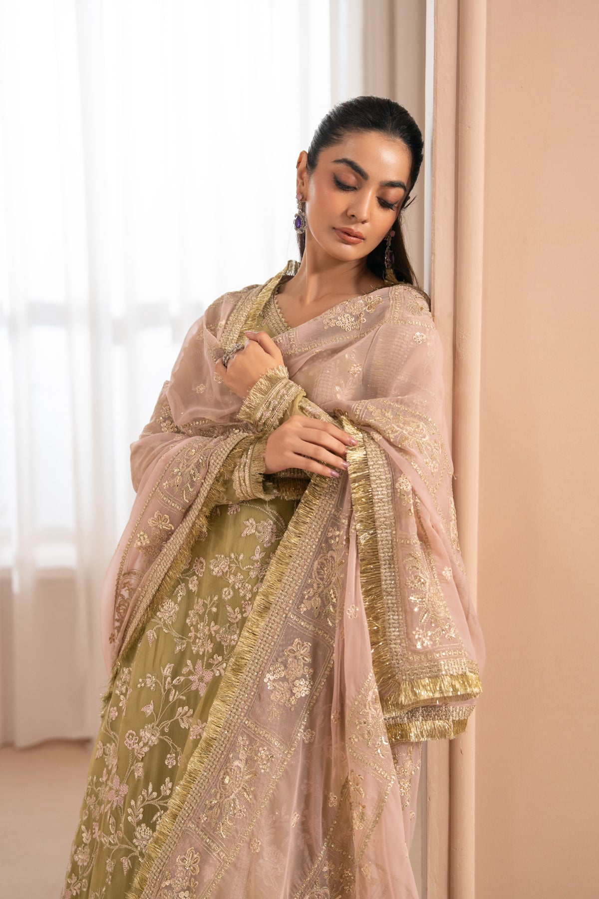 Zaeva Luxury Festive Formals – NIVVI