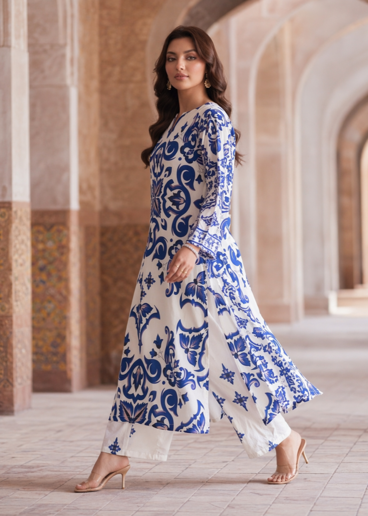poly grip silk Kurta Set in Blue