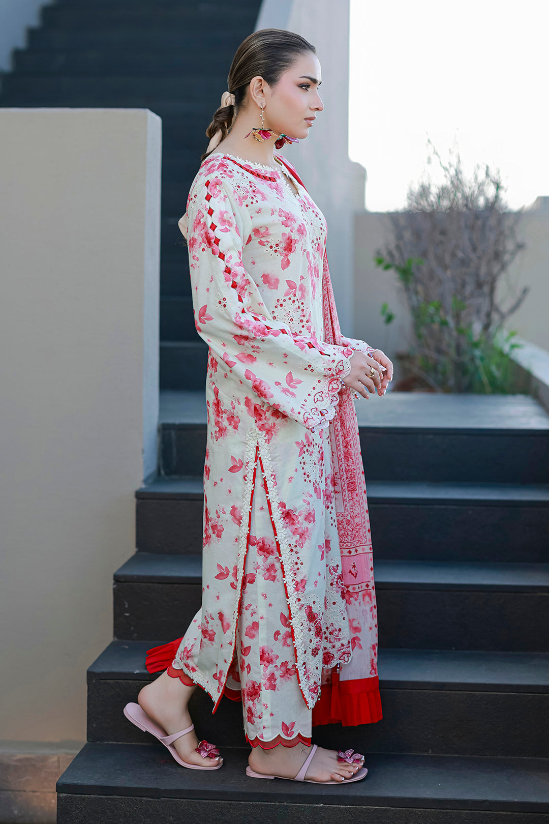 Chikankari Lawn – Z-4068