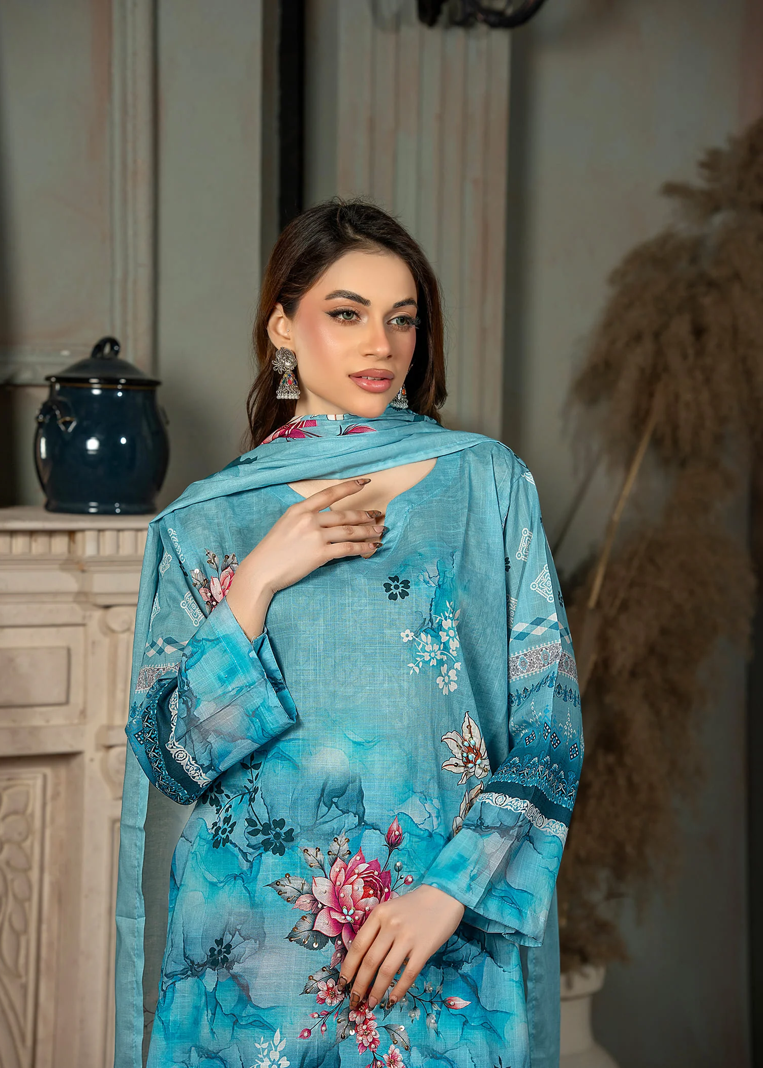 lawn Kurta Set in Dodger blue