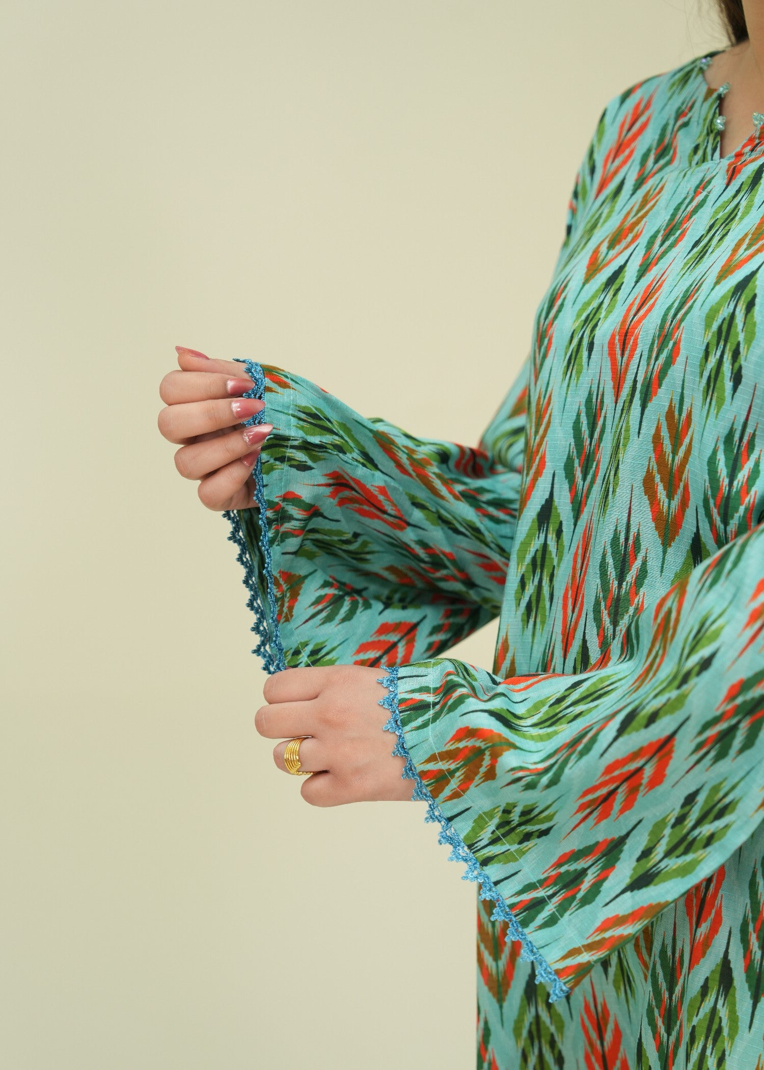 lawn Kaftan in Mint green, forest green