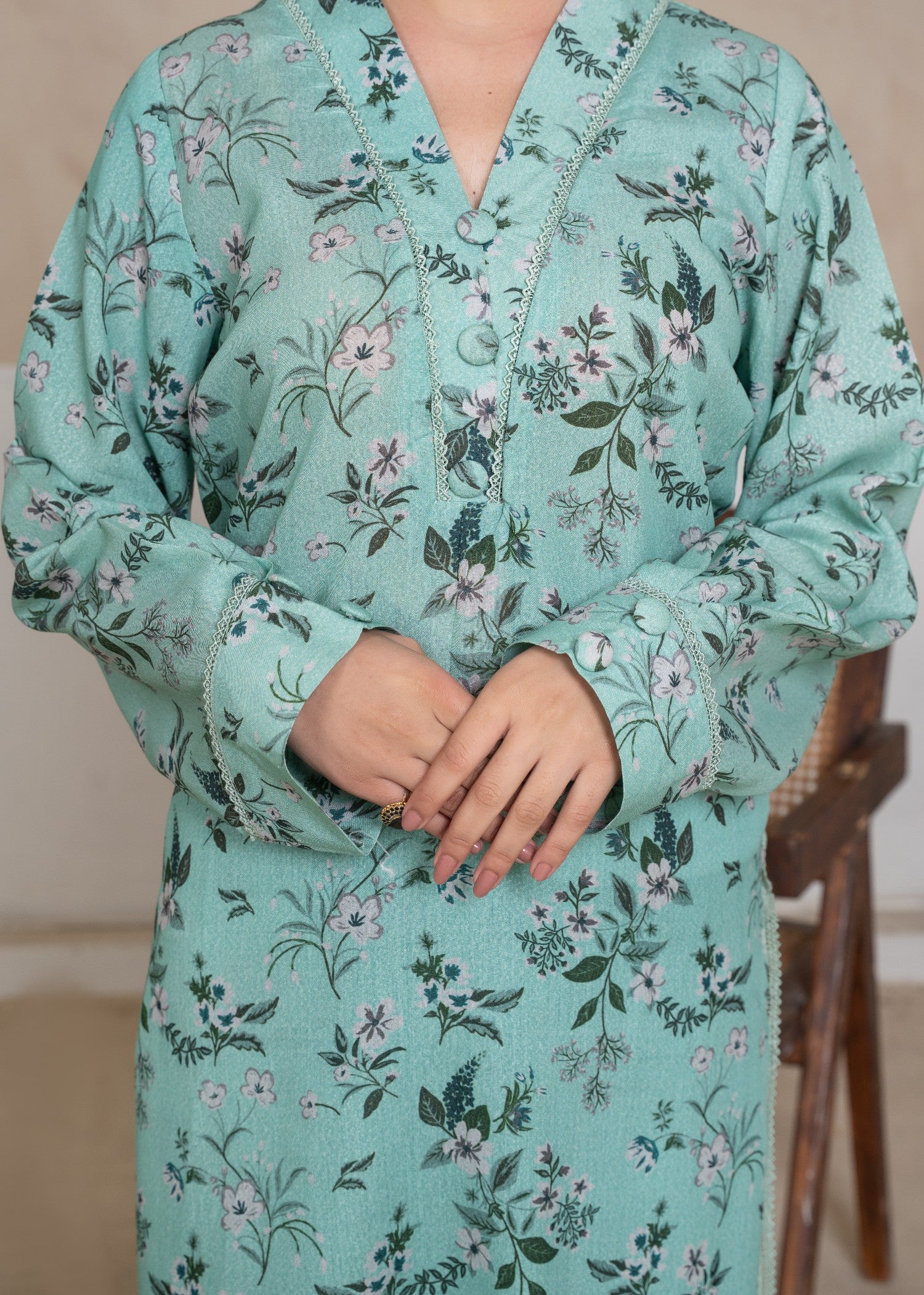 karandi Kurta Set in Pastel green