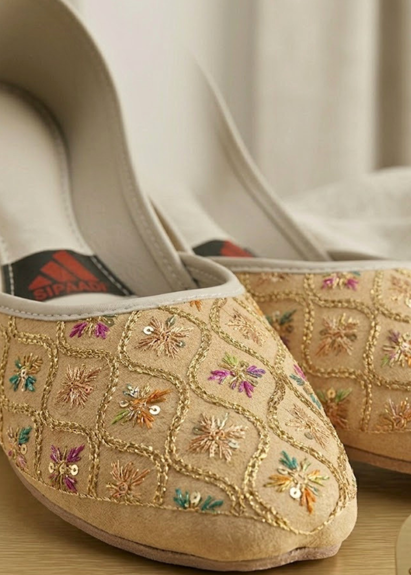Khussa in Gold by - High Quality Women Khussa SWI3362