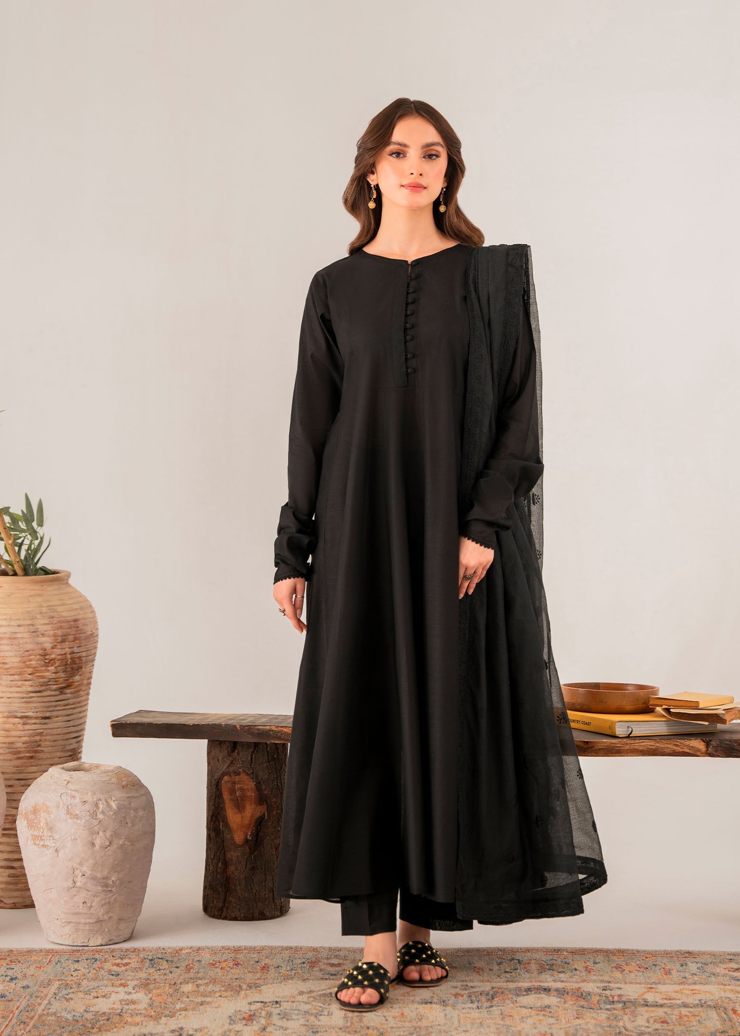 chambray Pishwas in Black