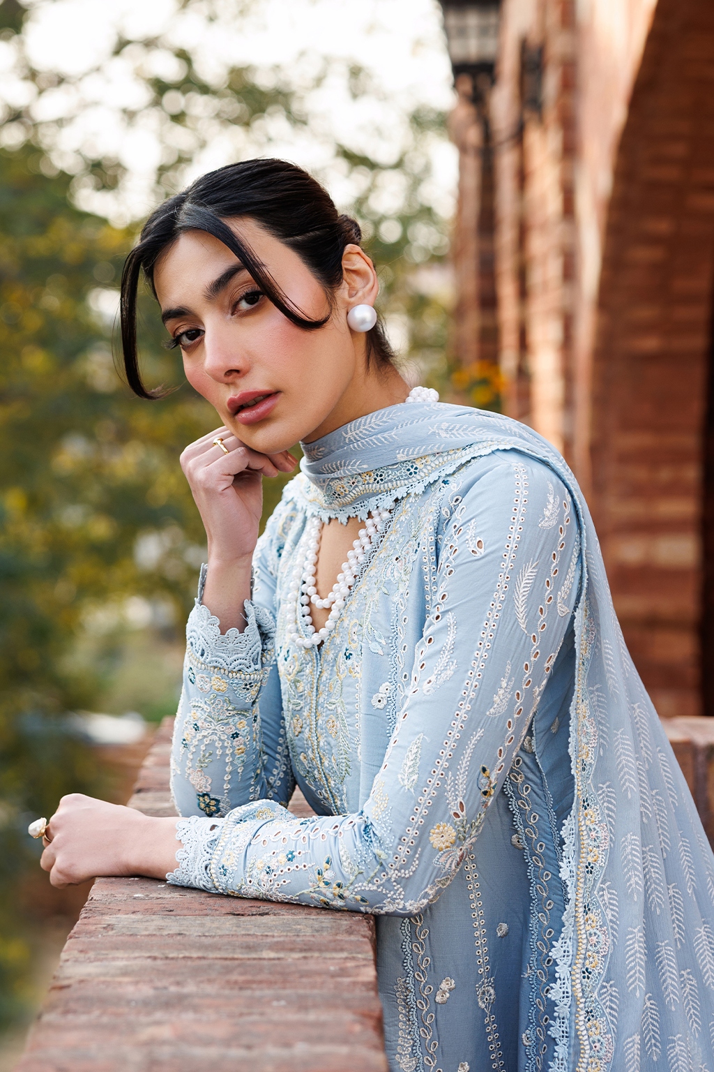Mirabelle Festive Luxury Lawn – BLISSFUL DREAMS