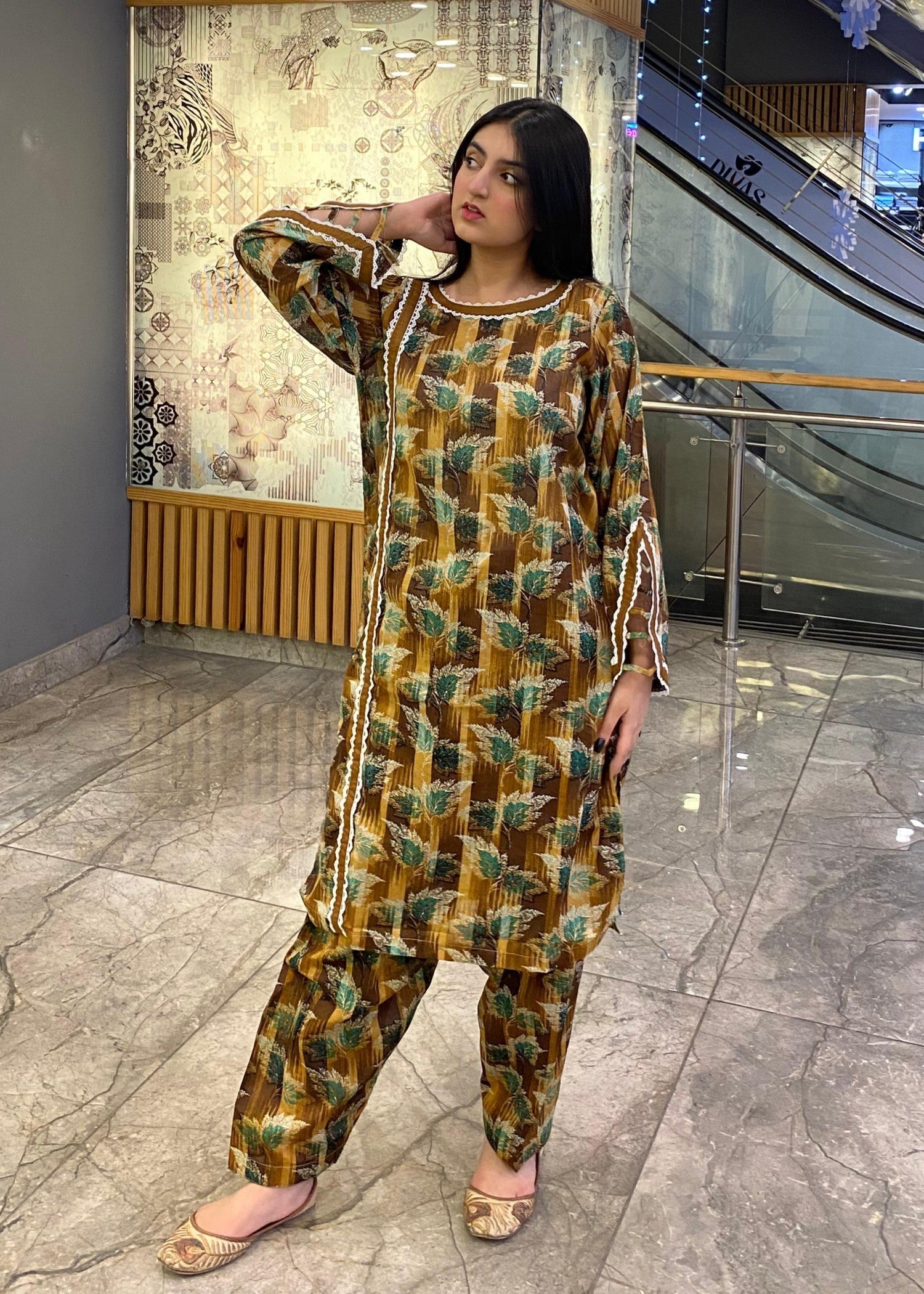 lawn Co Ord Sets in Hazelwood brown