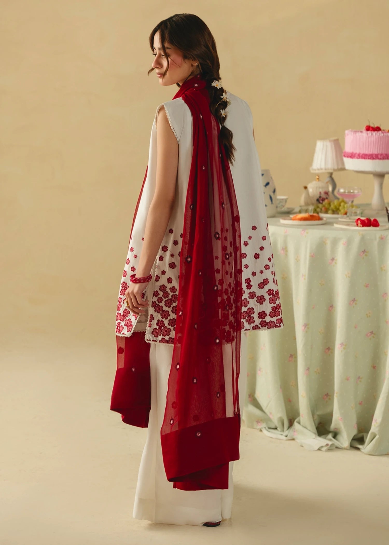 lawn cotton Kurta Set in Snow