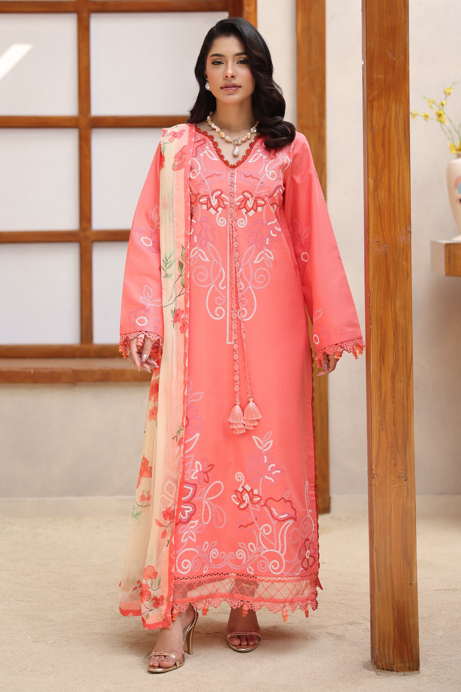 Raaya Rameen Lawn – AVADNE