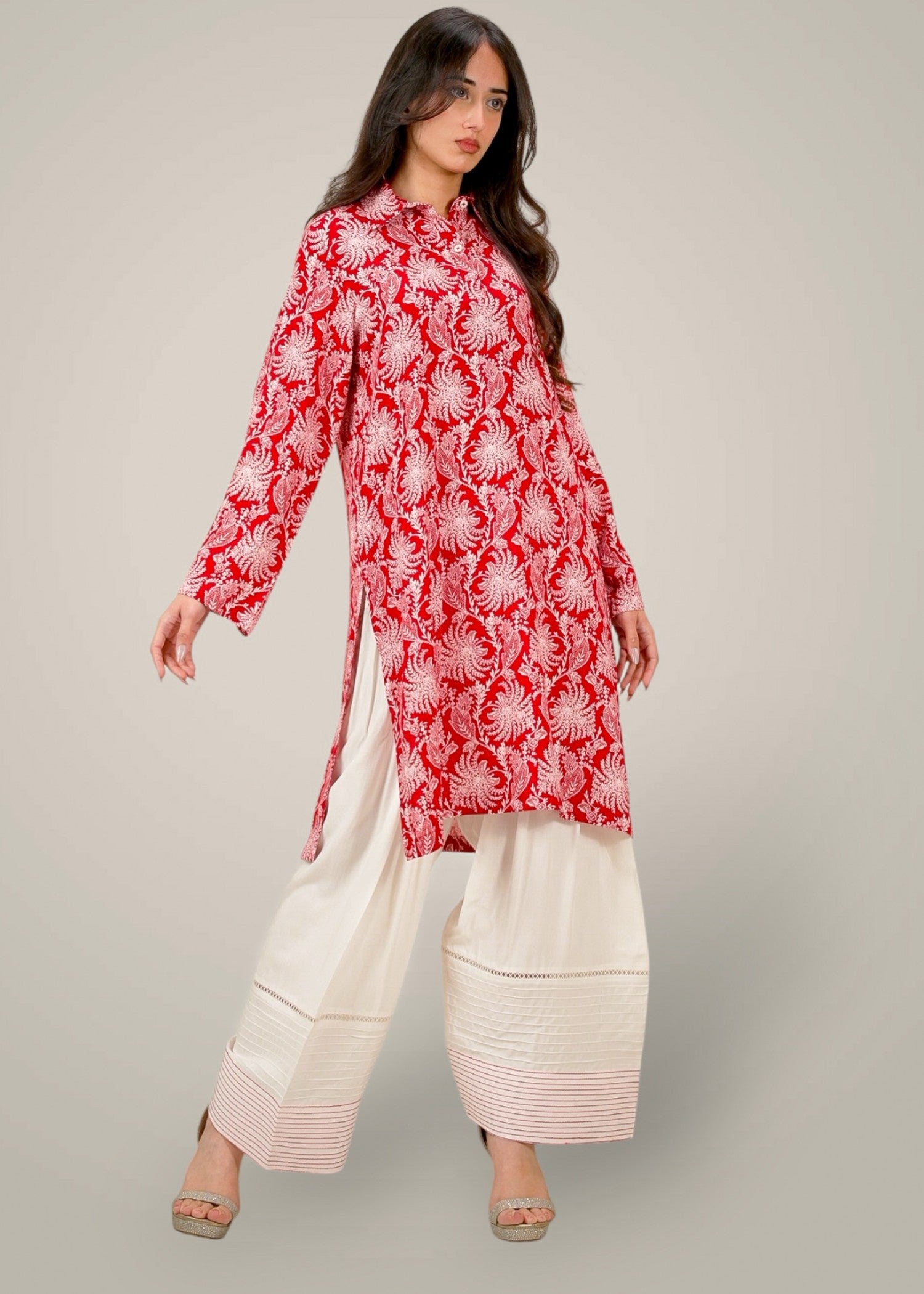 linen Kurta Set in White, fire red