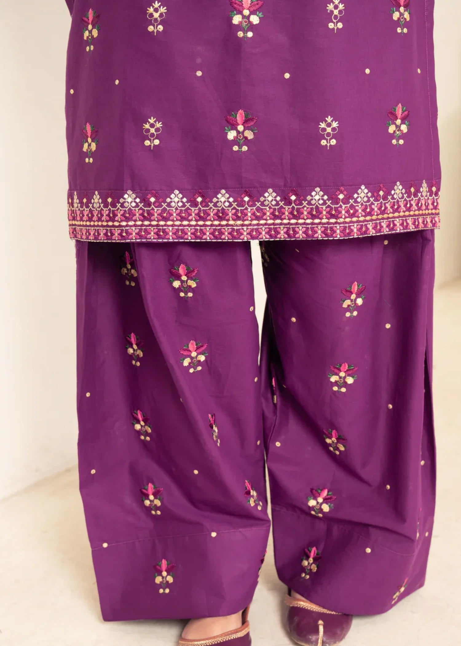 lawn cotton Kurta Set in Purple