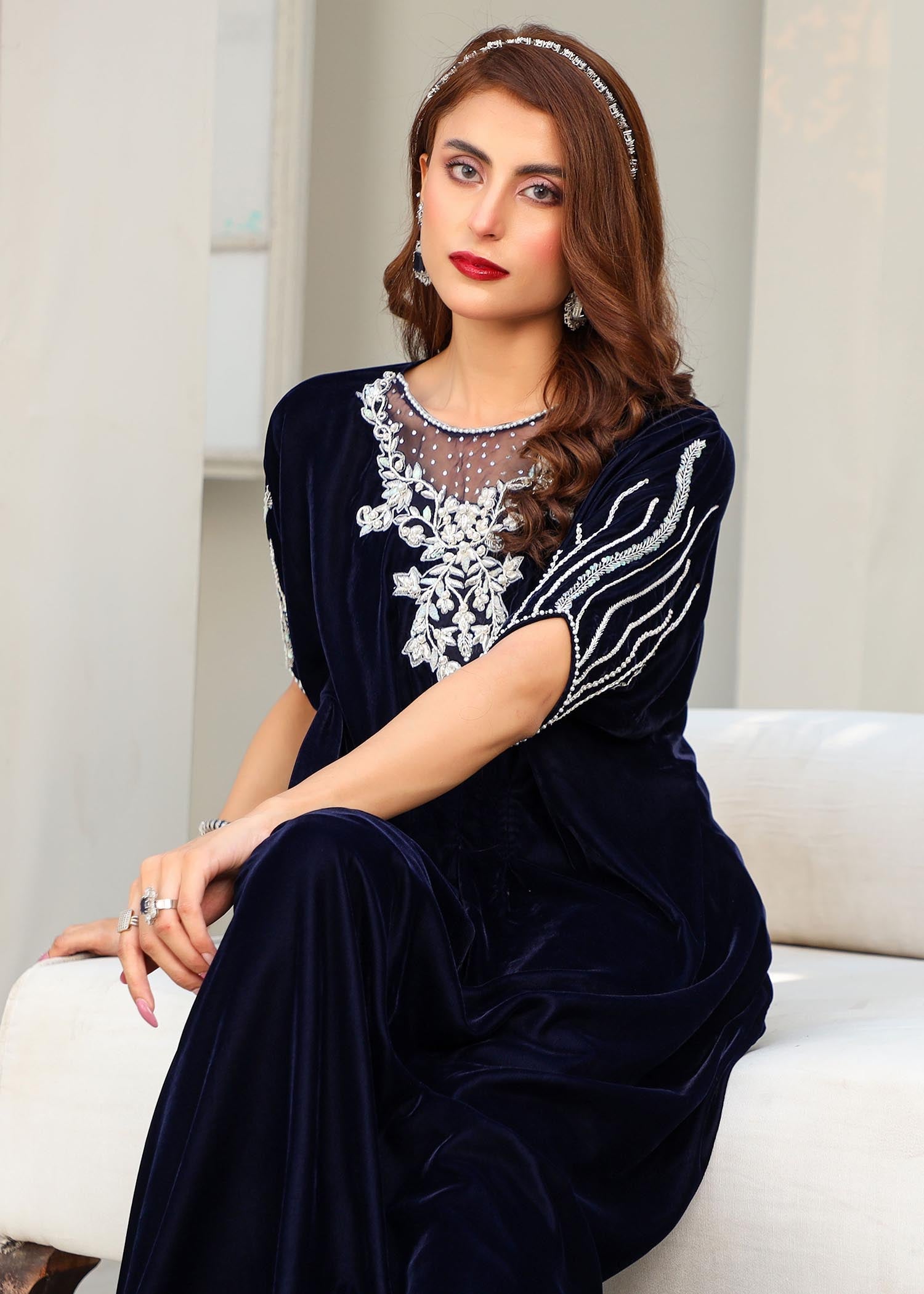 velvet Kaftan in Dark blue