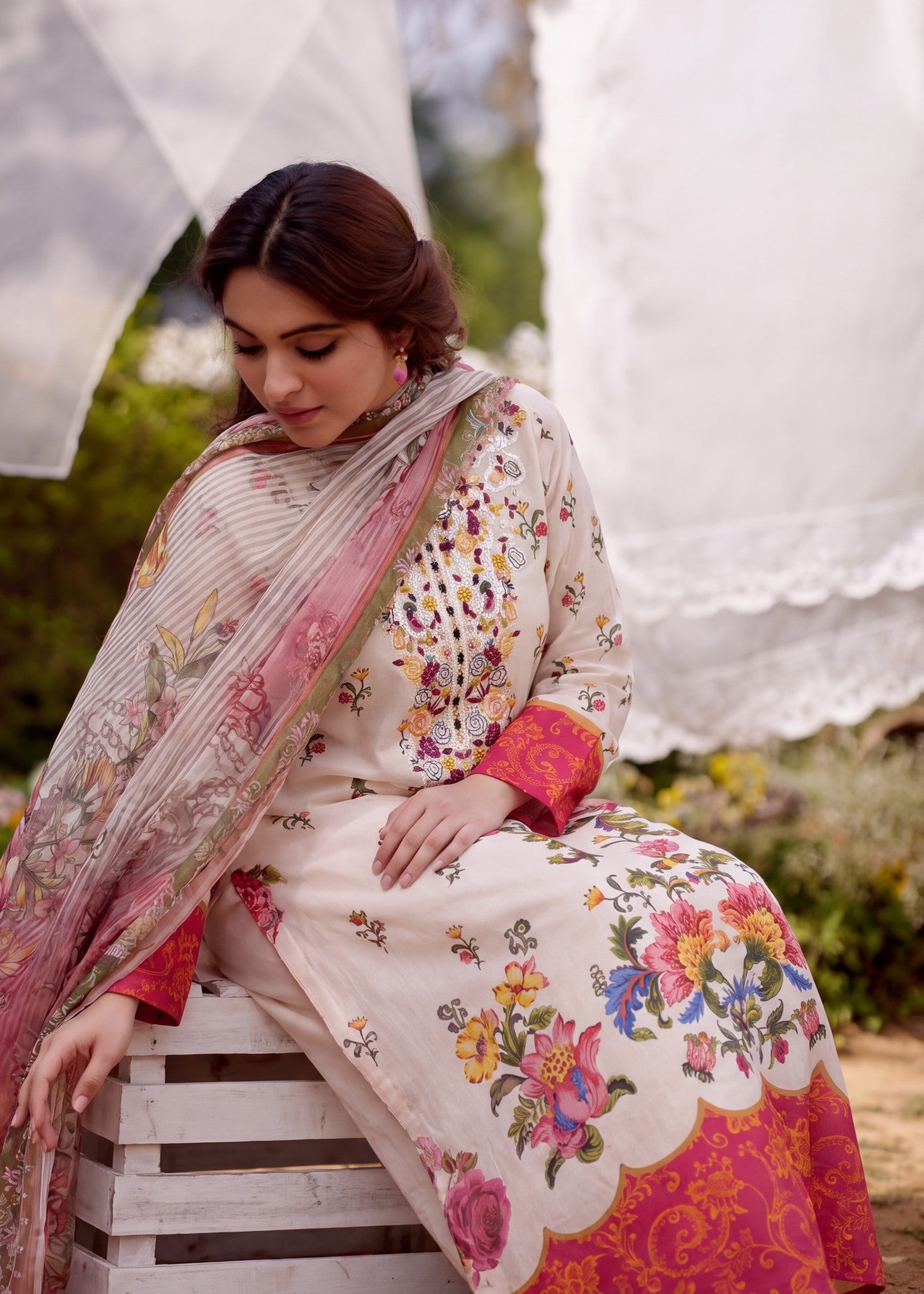 lawn Kurta Set in Pastel pink