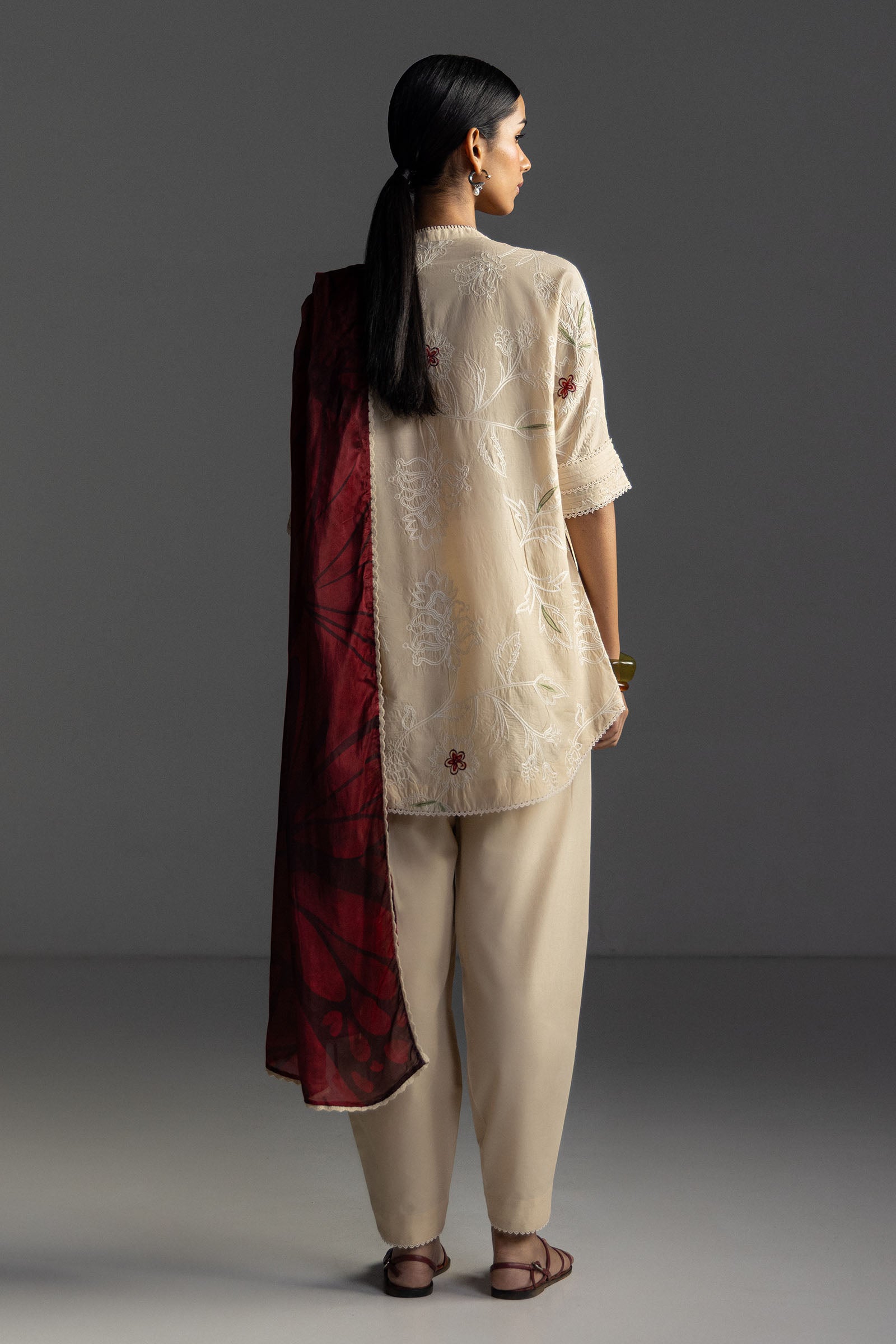 Coco Lawn Edit – Isla-4A