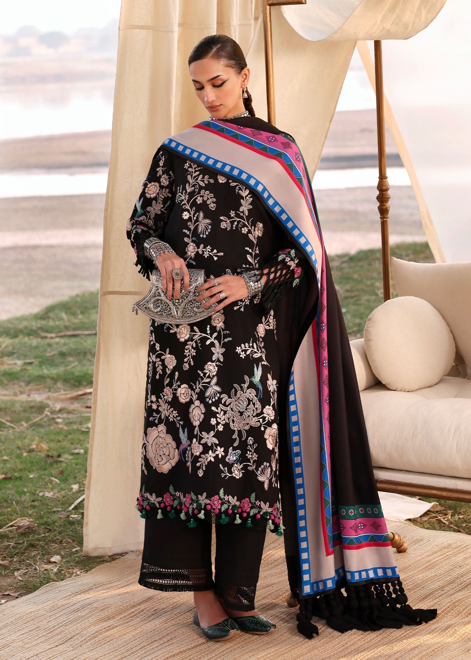 khaddar Unstitched in Black