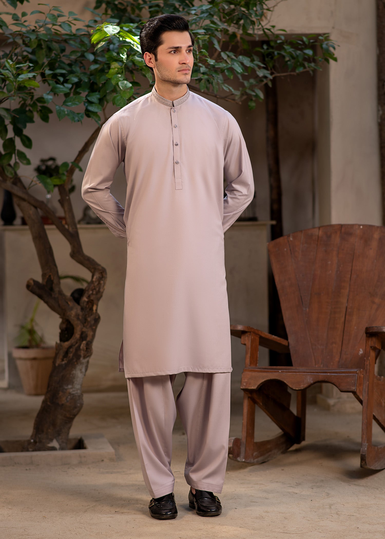 wash & wear Shalwar Kameez in Baby pink by Buraq