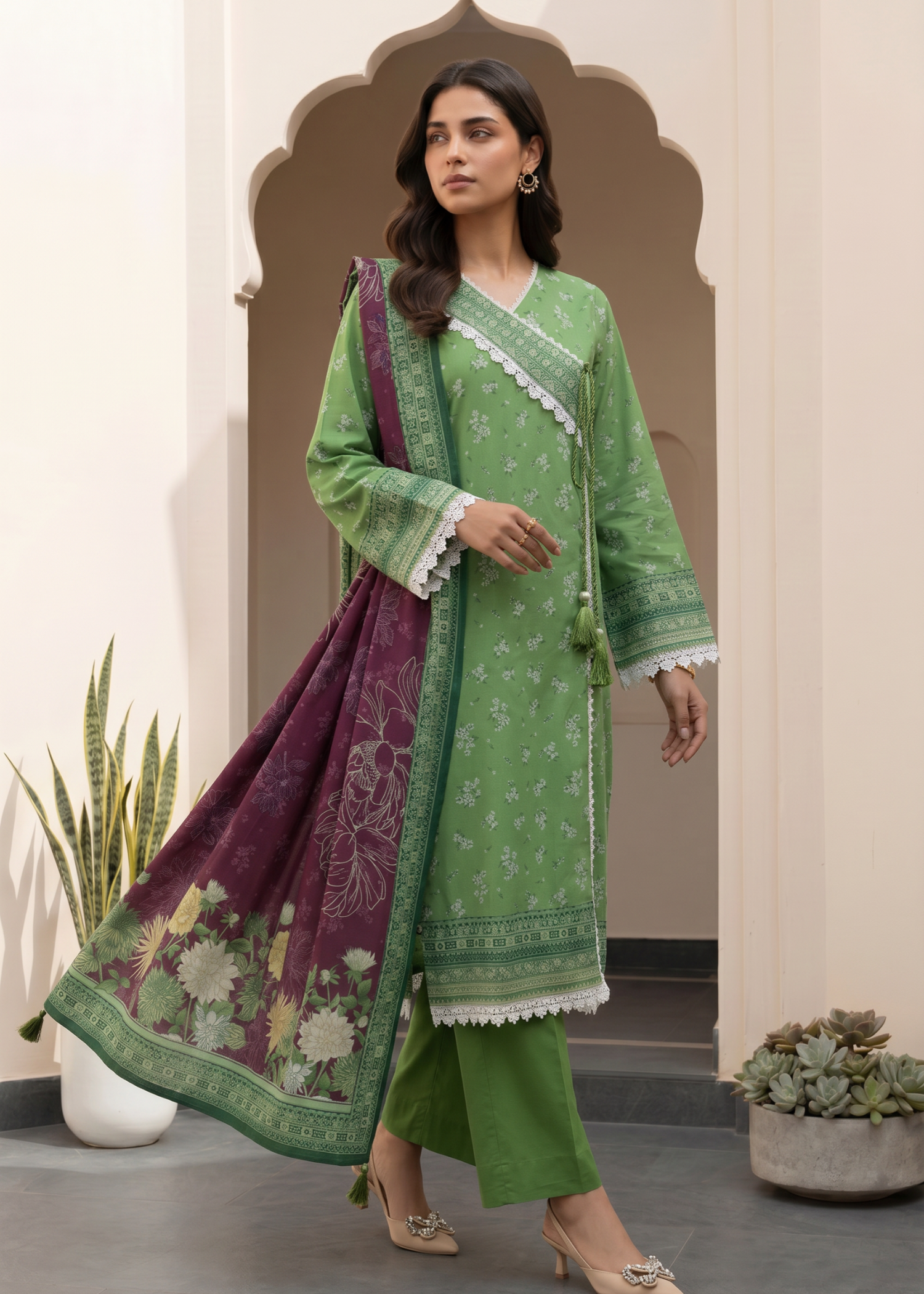 lawn Unstitched in Kelly green
