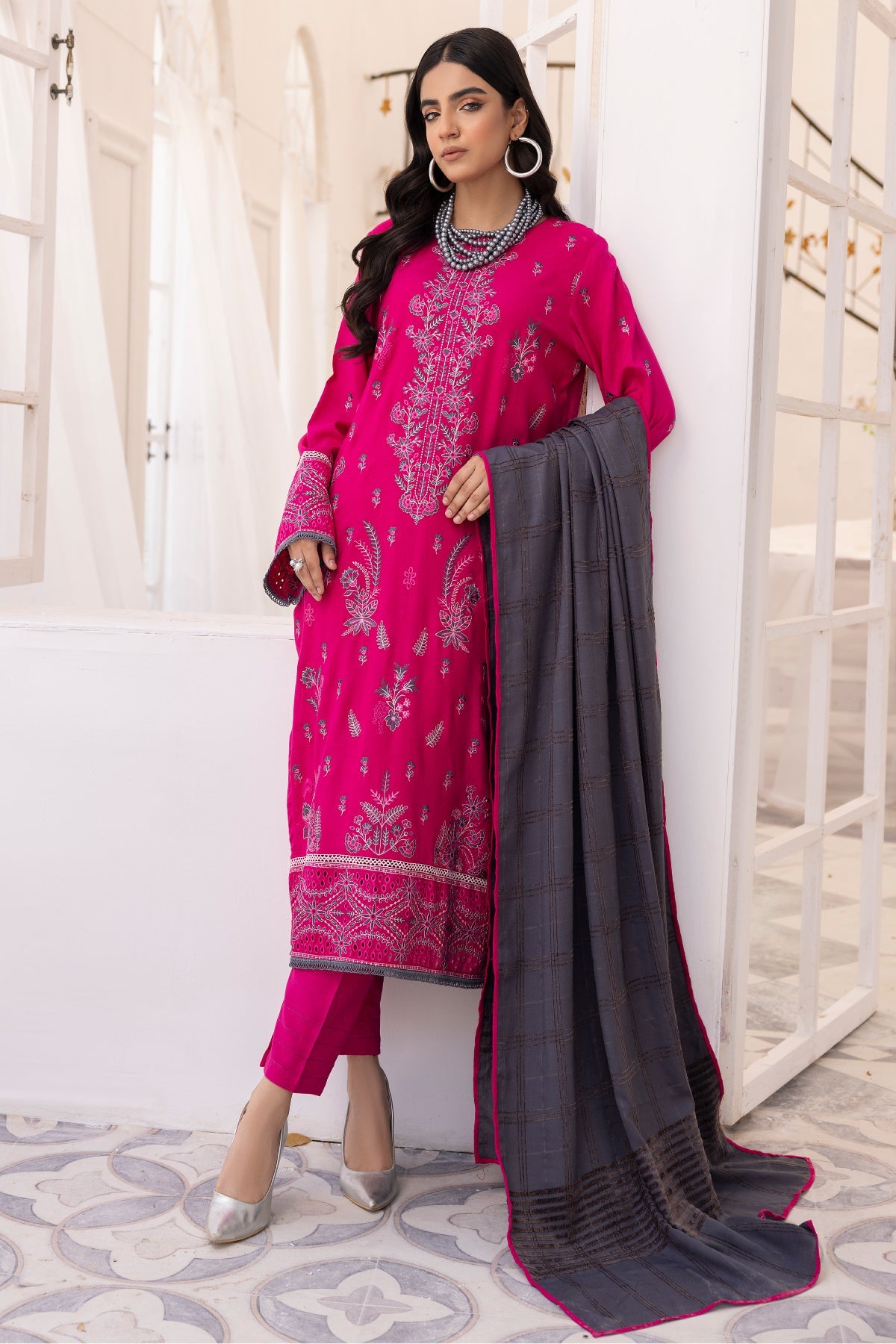 wool Unstitched in Shocking pink