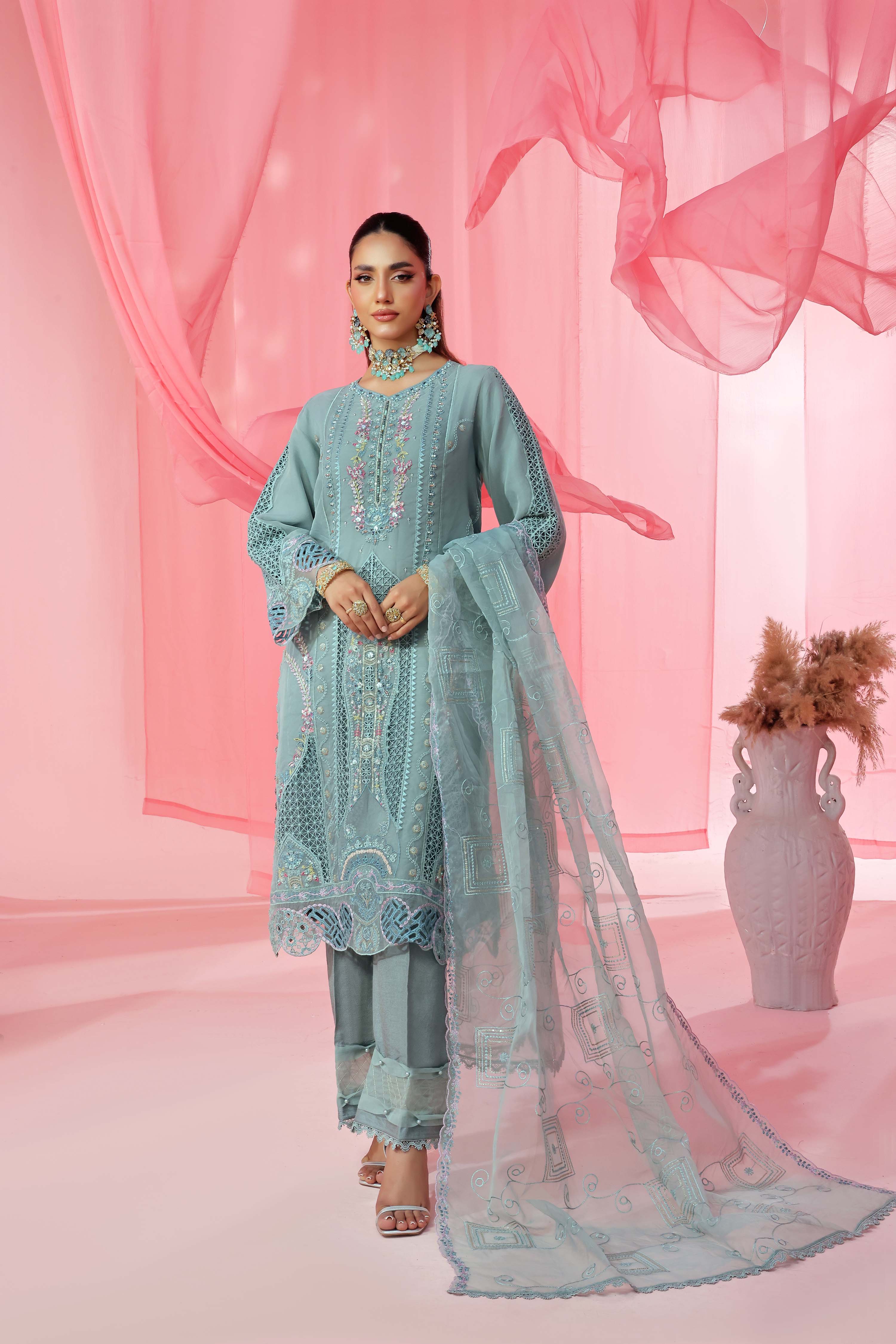 Noori RTW Organza Formal Pret – Ghazal