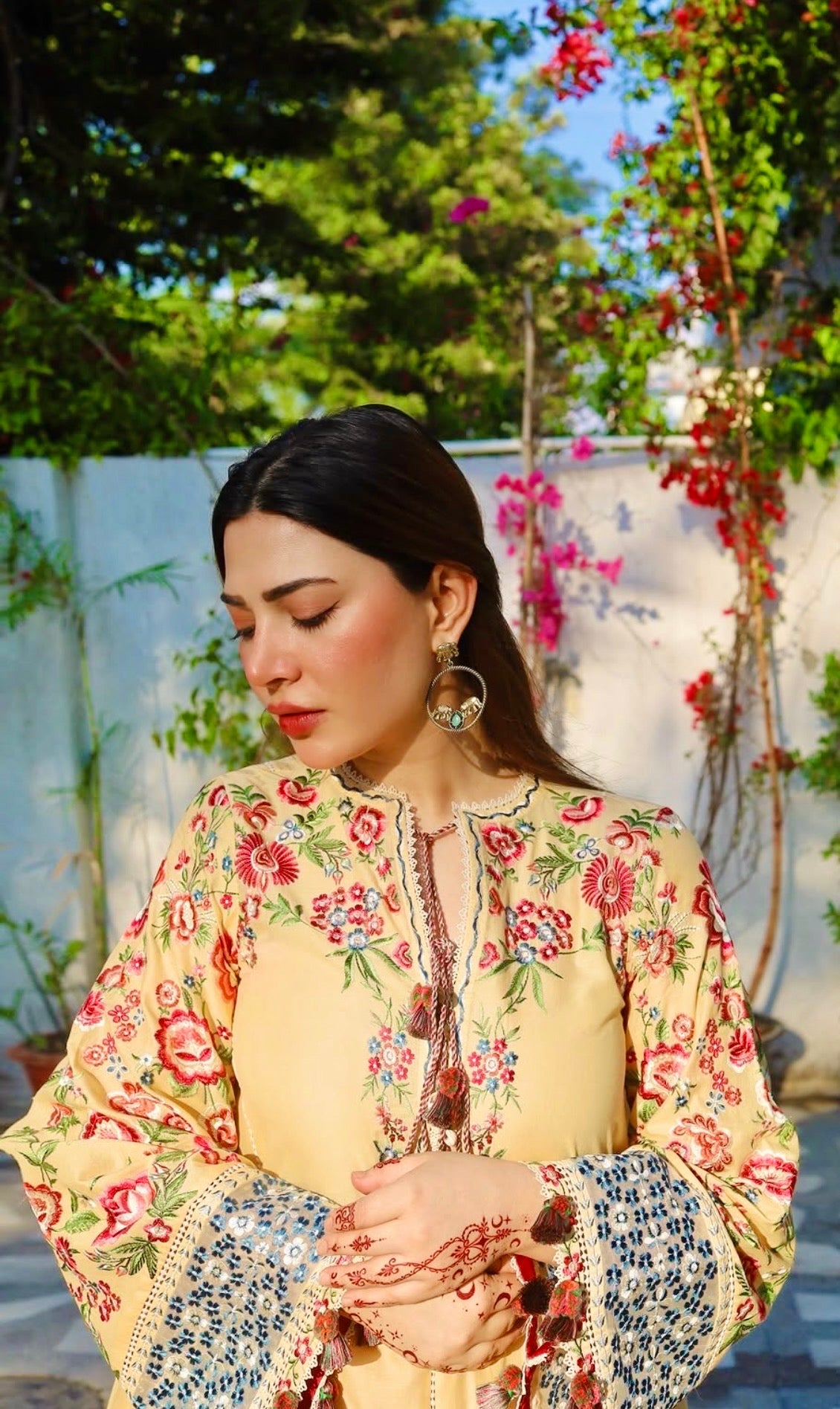 Luxury Lawn Eid Edit – Zubdah