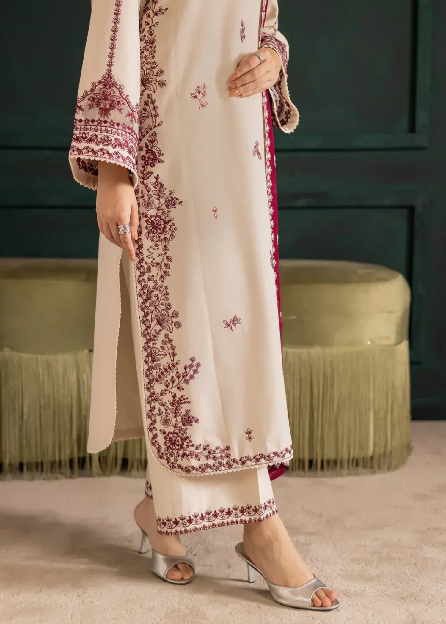 dhanak linen Kurta Set in Maroon, cream