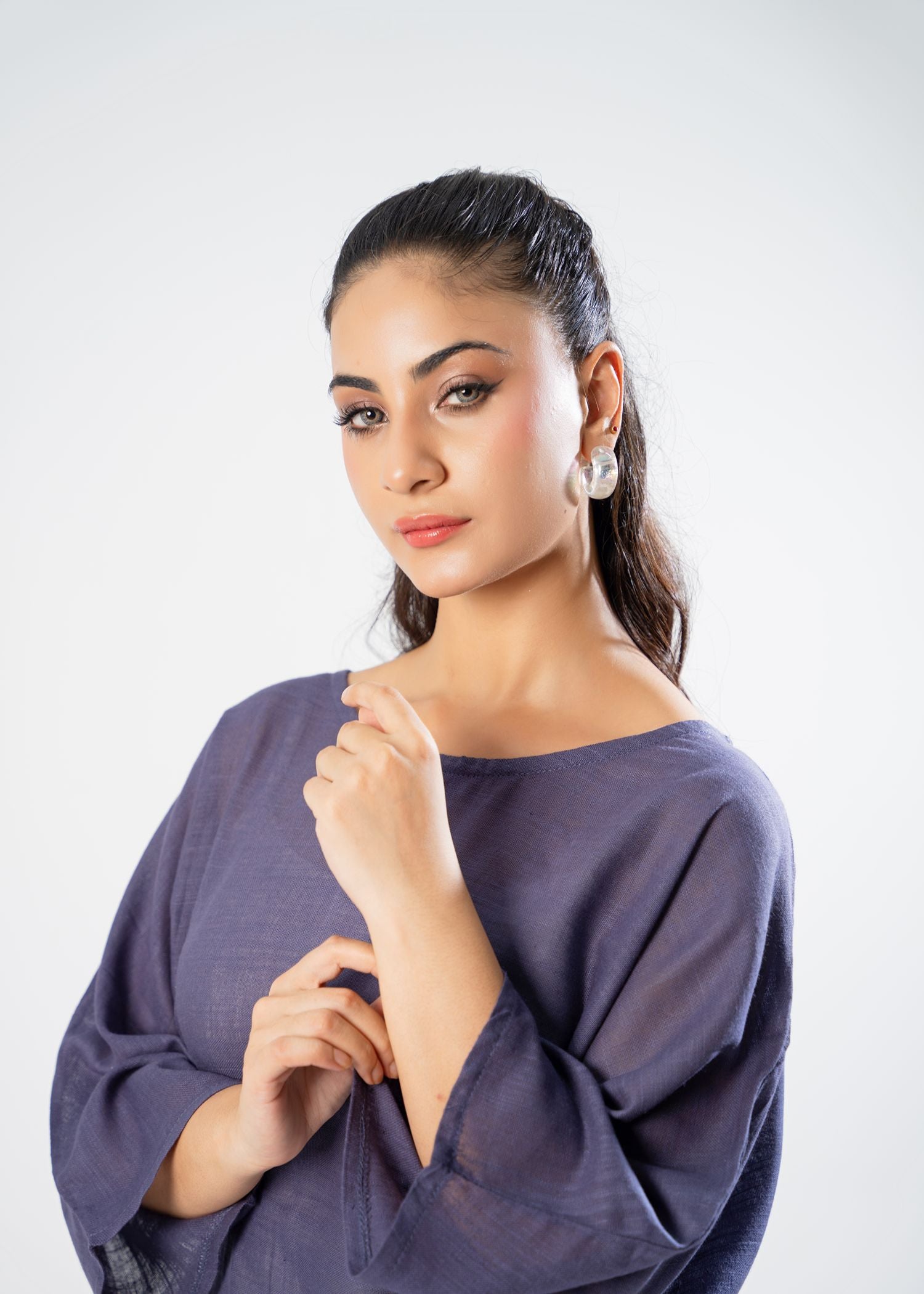 slub lawn Top in Purple