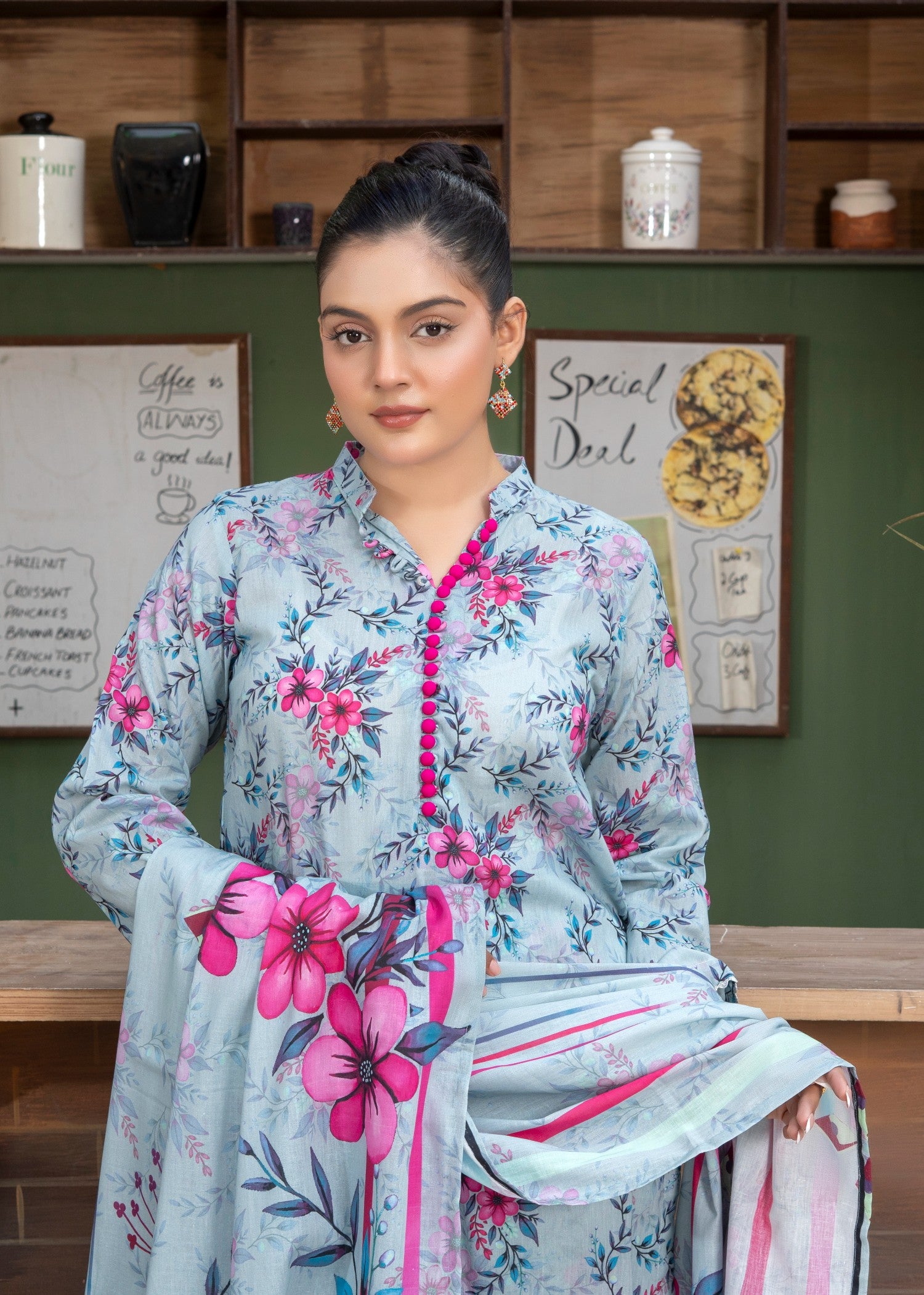 lawn Kurta Set in Blue lagoon