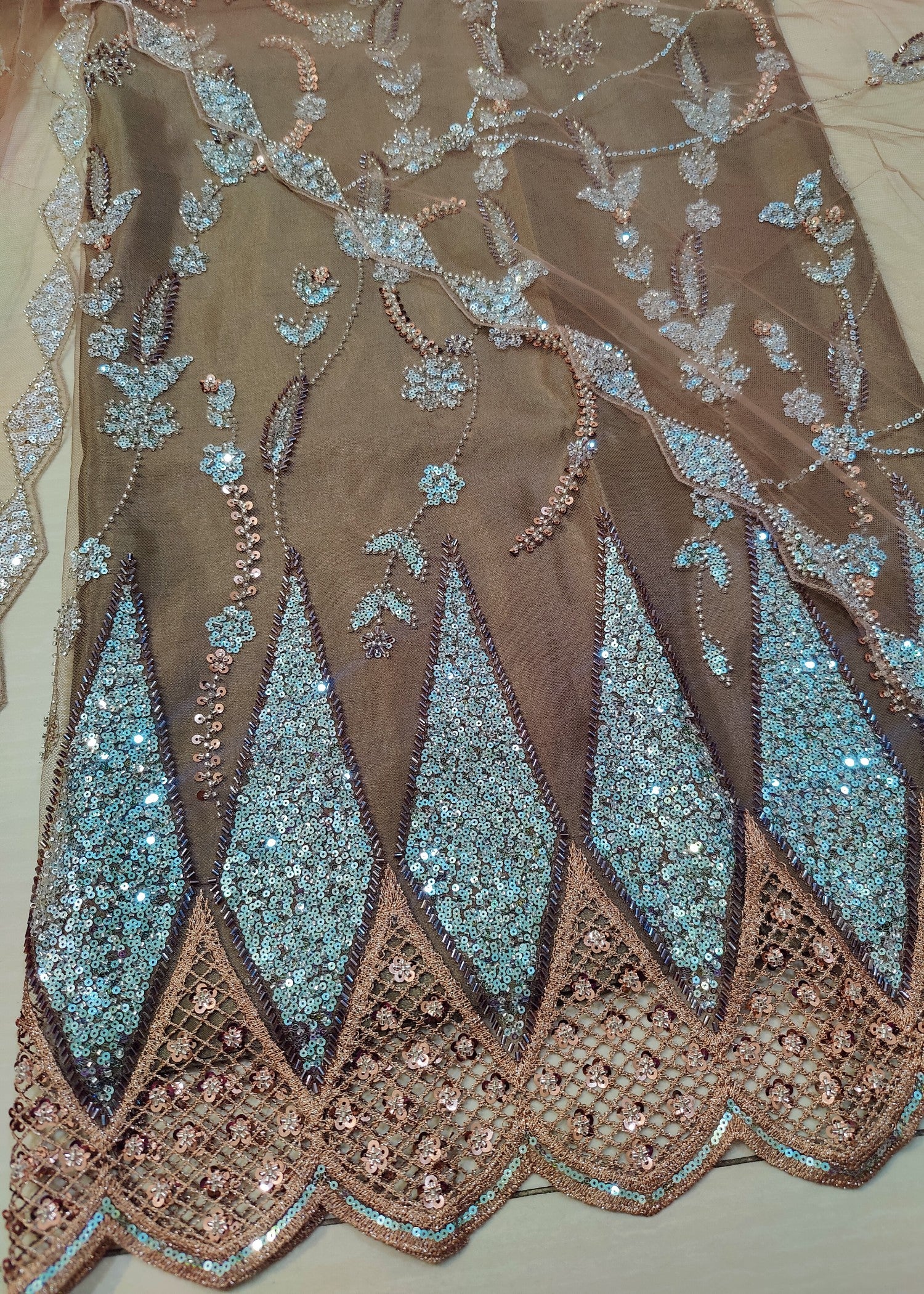 net Unstitched in Camel brown