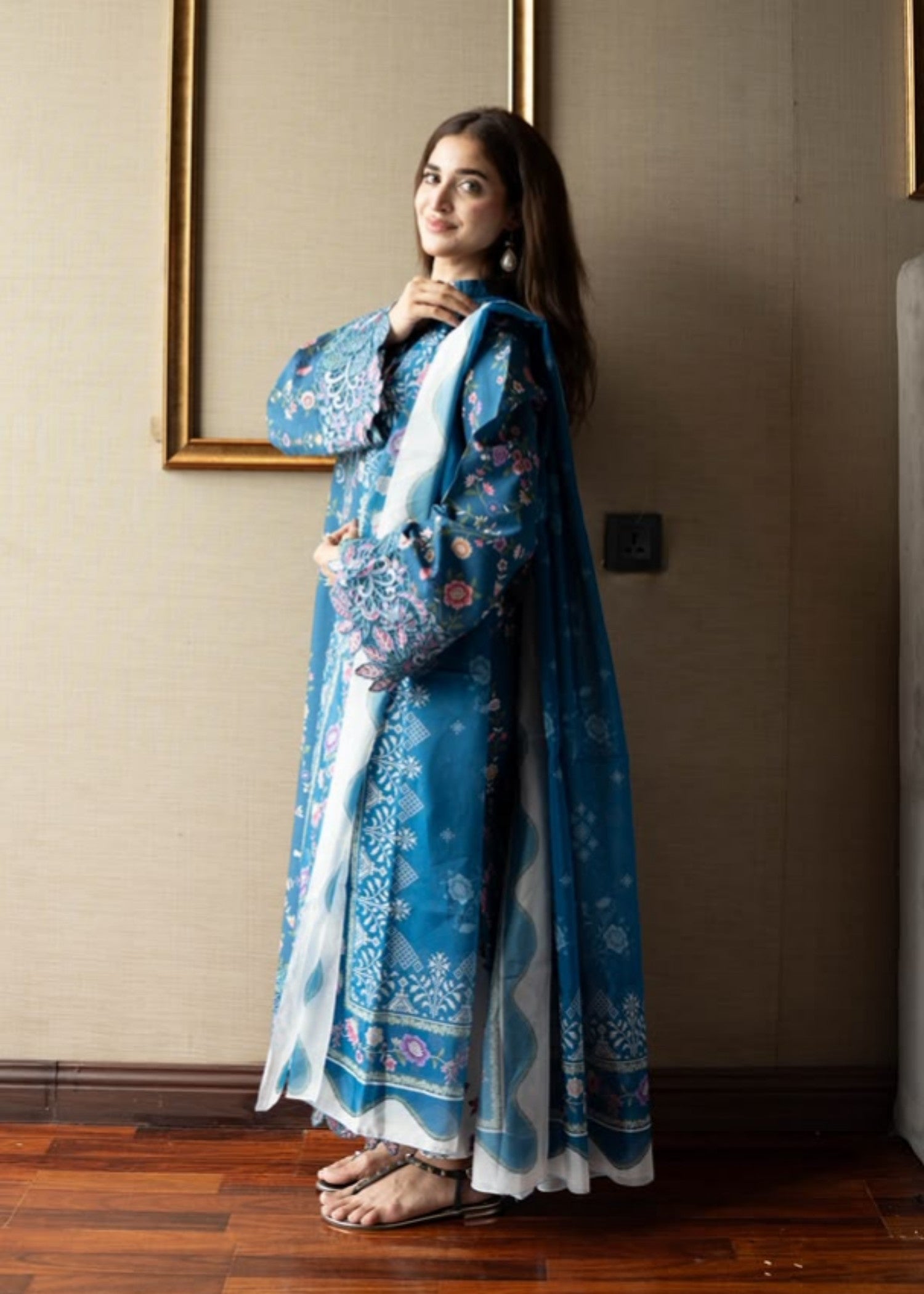 lawn Kurta Set in Navy blue