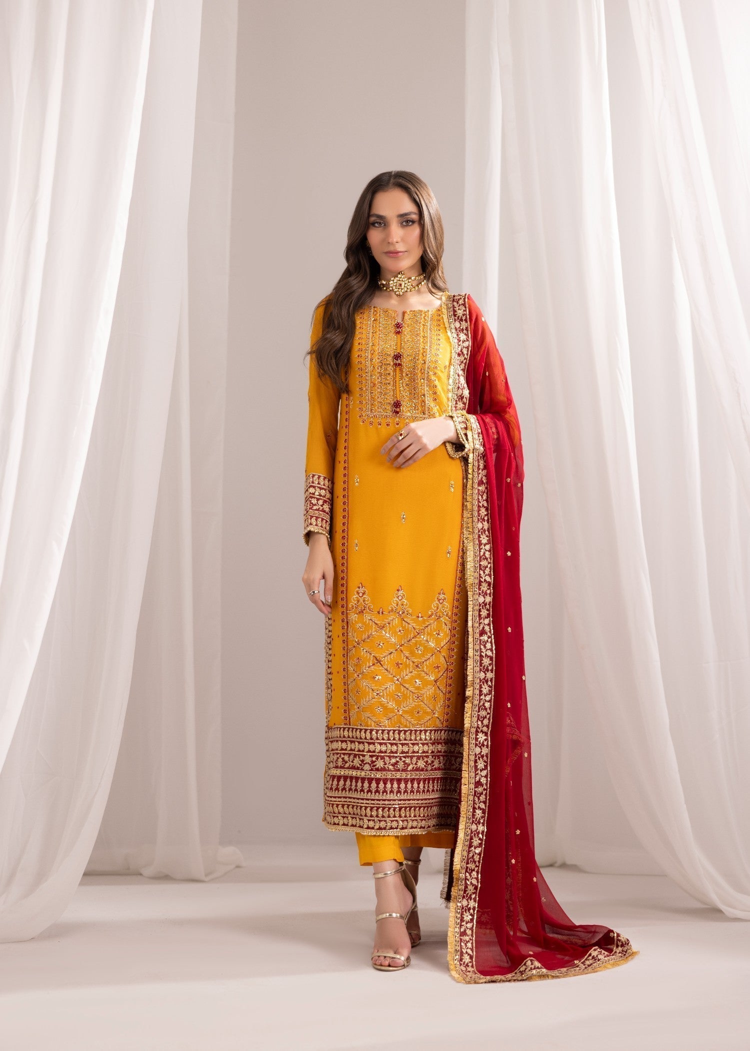 bemberg crinkle chiffon Kurta Set in Mustard, maroon
