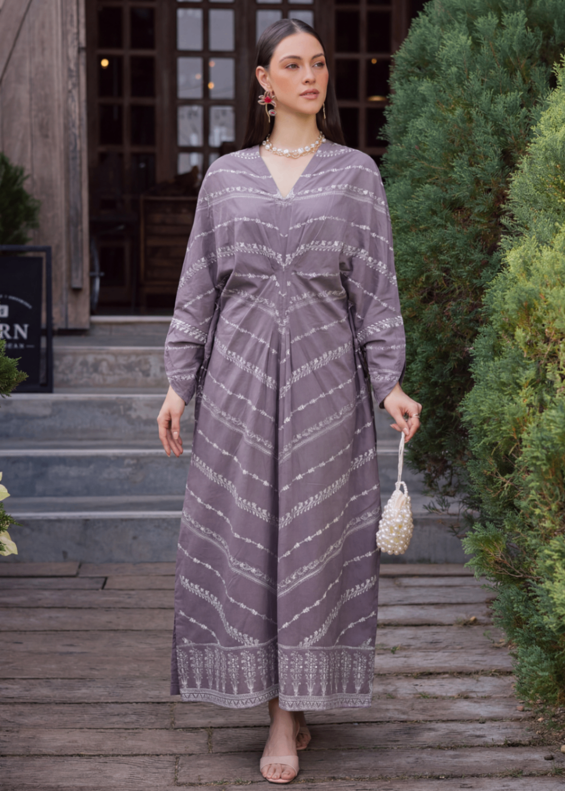 lawn Kaftan in Purple ash