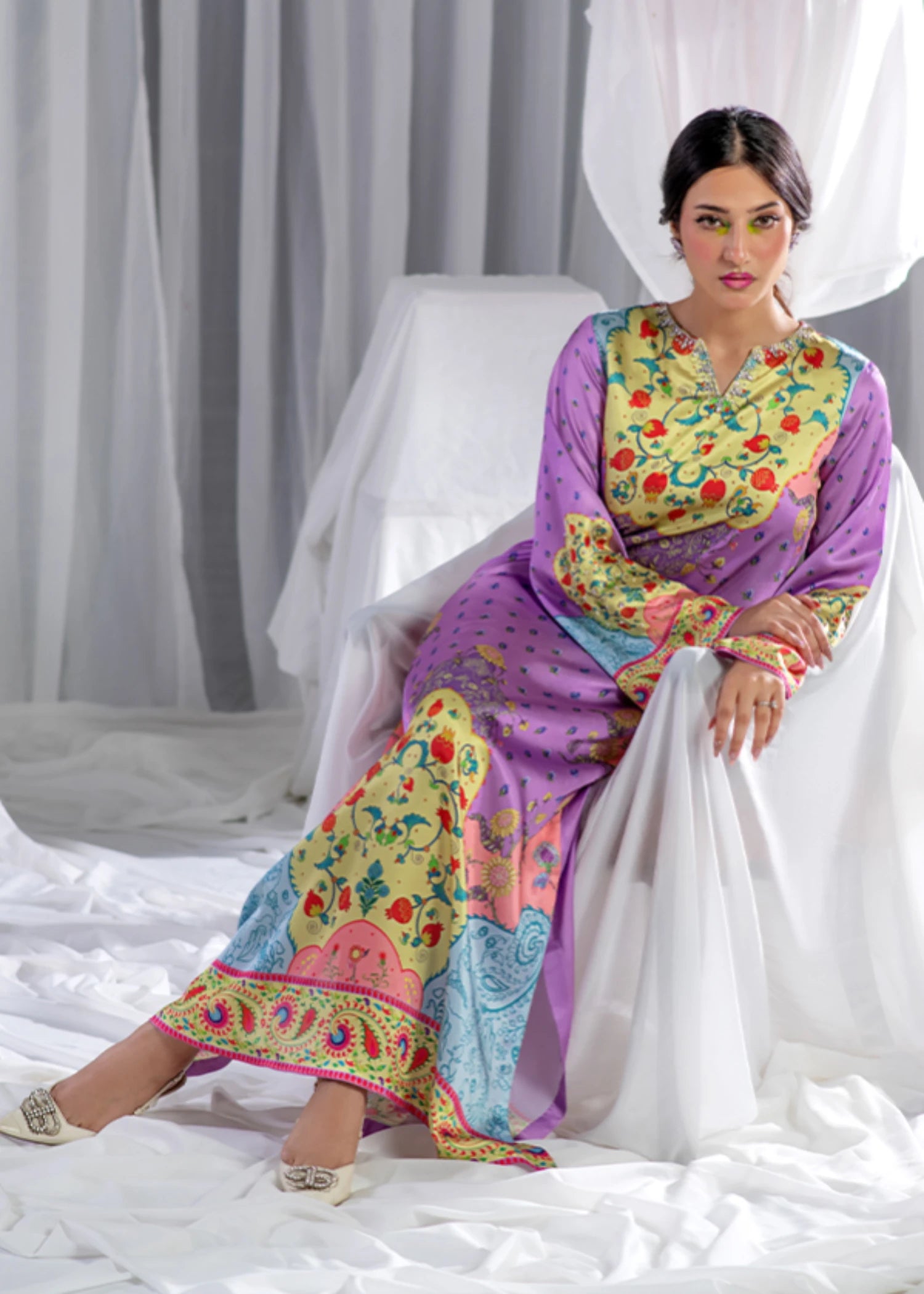 silk Kaftan in Lilac