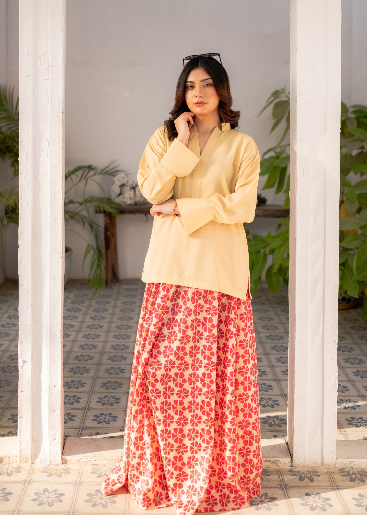 polyester crepe Skirt in Pale yellow