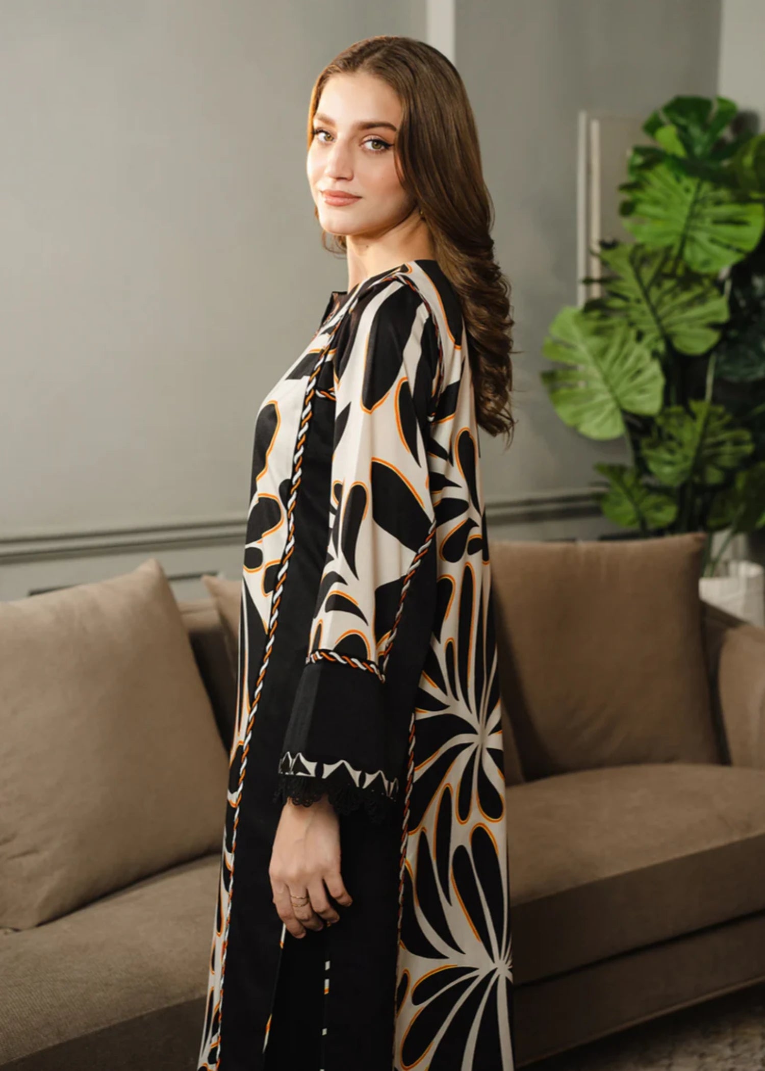 crepe Kurti in Black