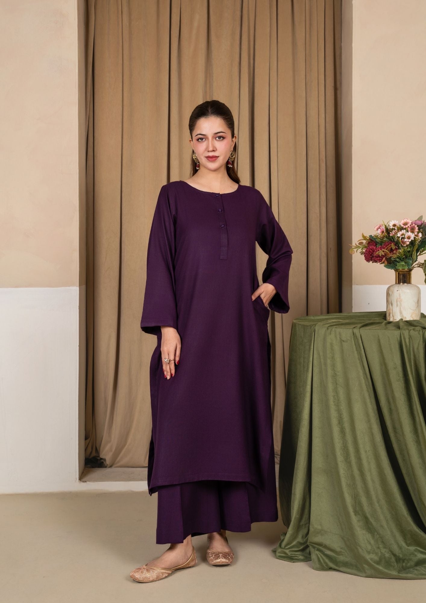 dhanak wool Kurta Set in Deep purple
