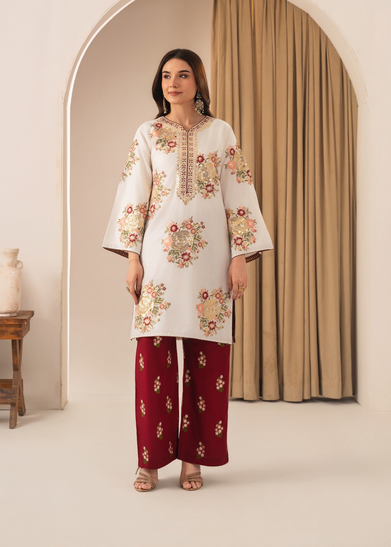 lawn Kurta Set in White, maroon