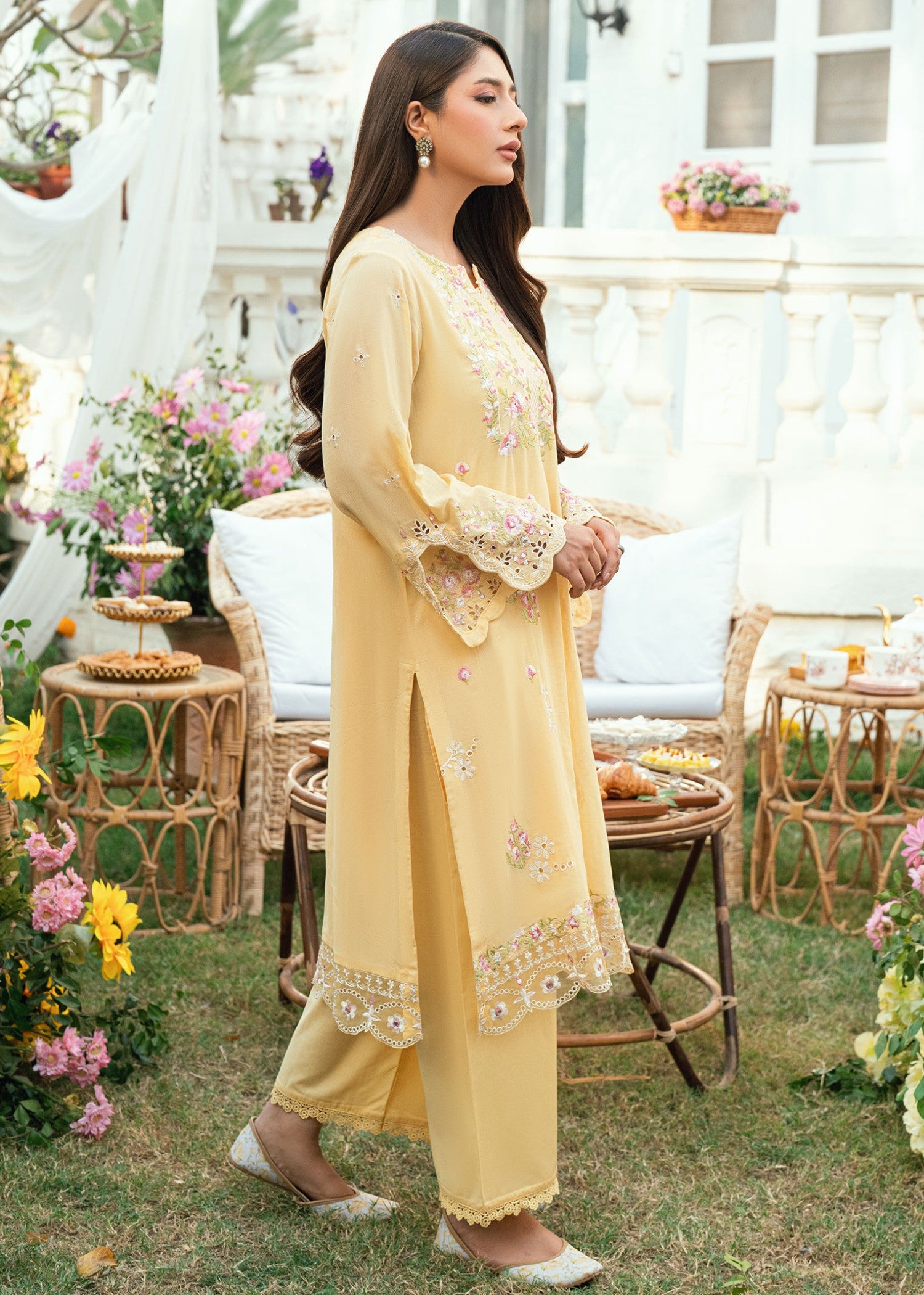 cotton Kurta Set in Blonde