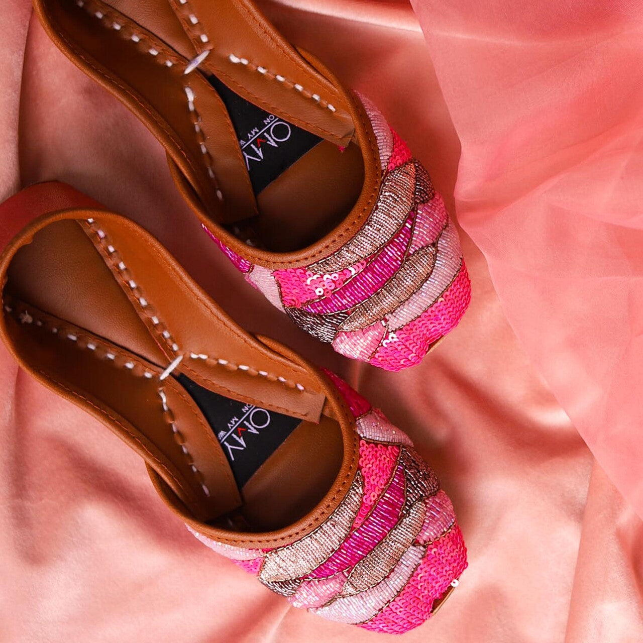 Khussa in Pink by - High Quality Women Khussa GBE4930