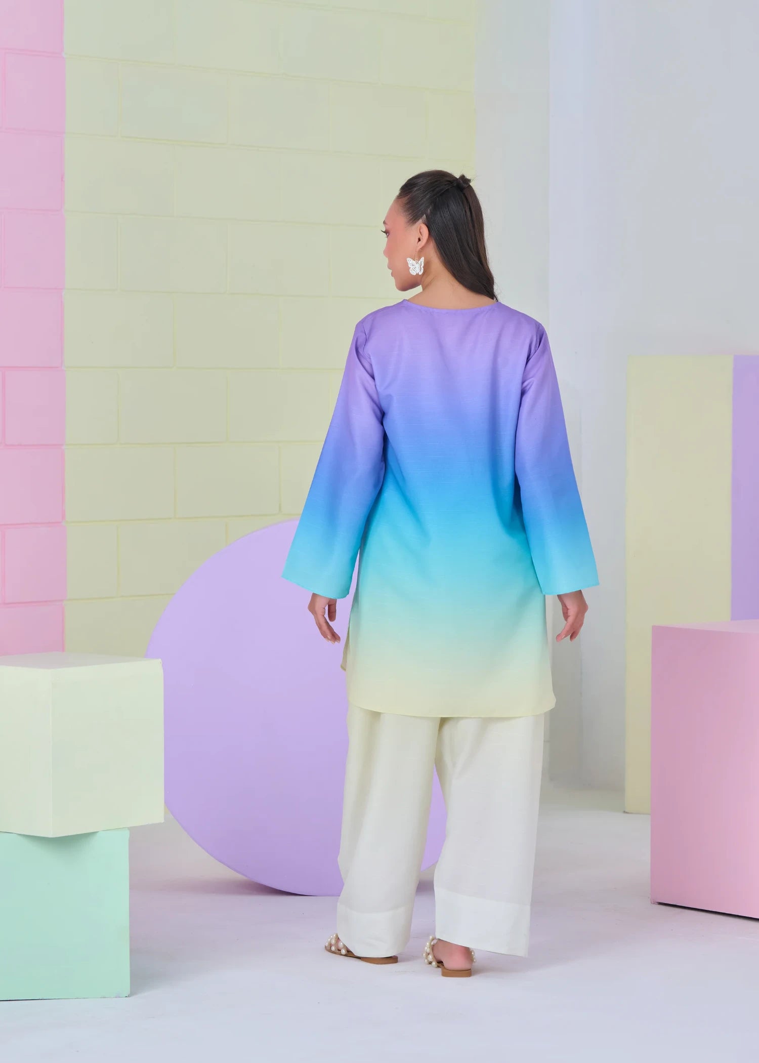 raw silk Kurta Set in Blue, white