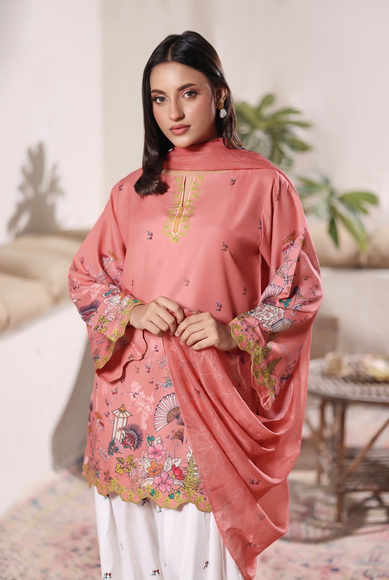 swiss lawn Kurta Set in Peach pink