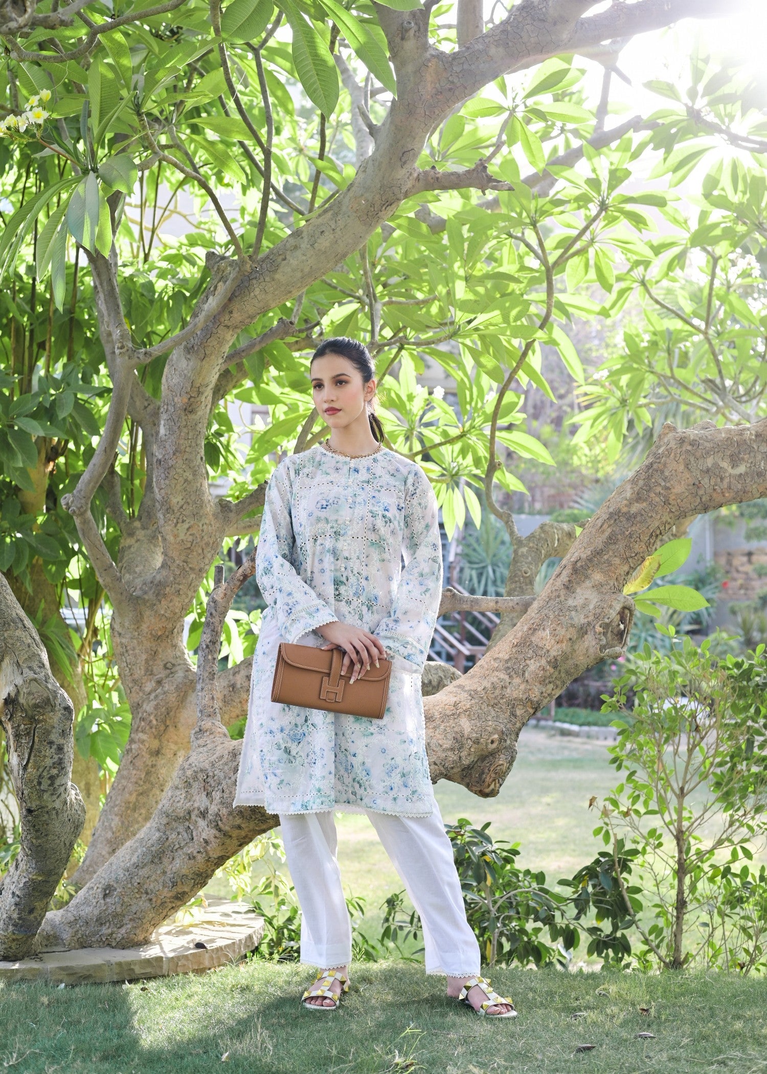 chikankari cotton Kurta Set in Floral white