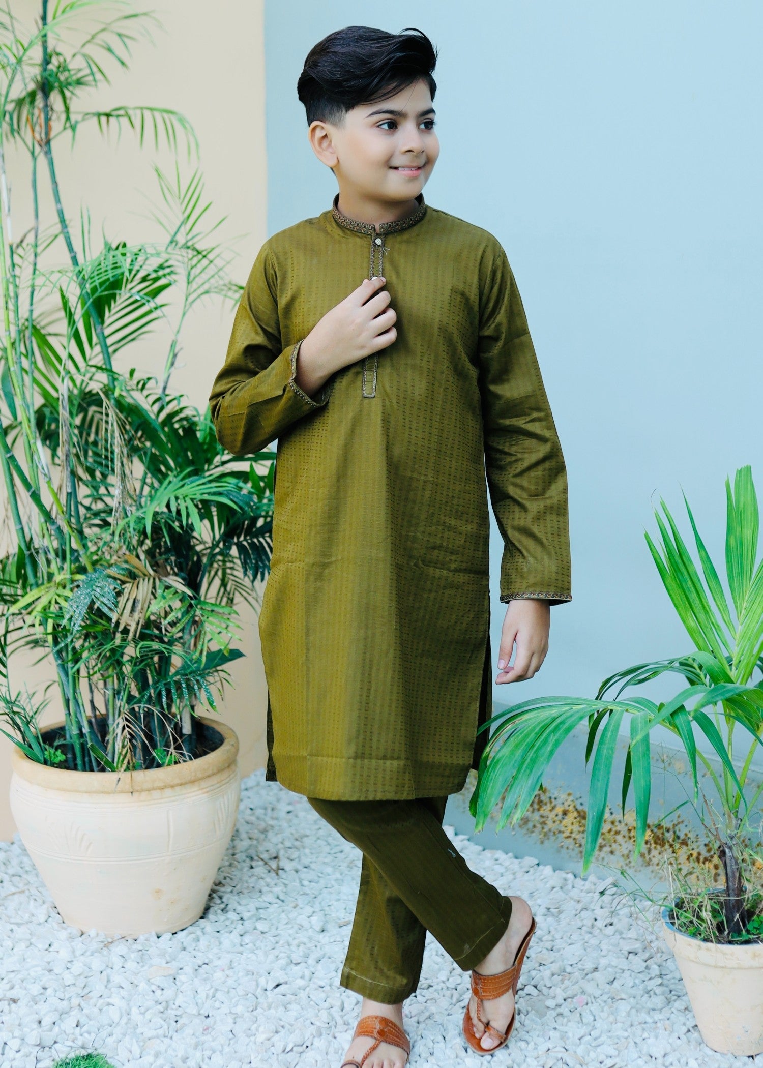 cotton Kurta Set in Avocado green
