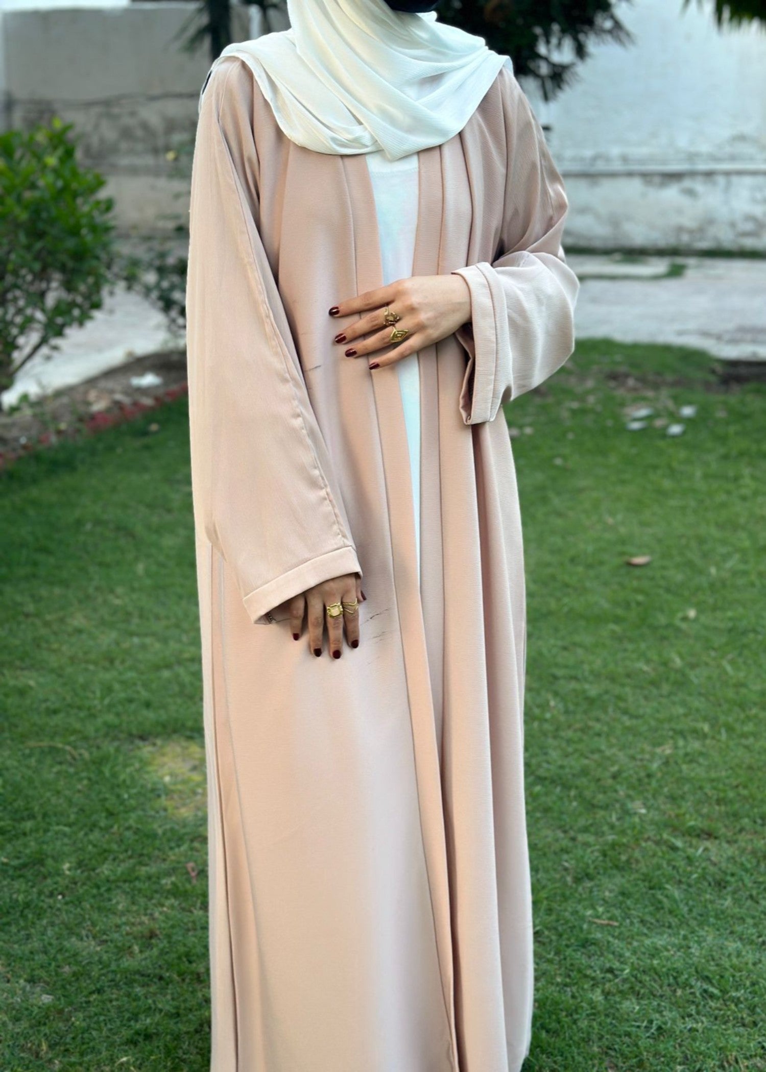 thai silk Abaya in Beige, off-white