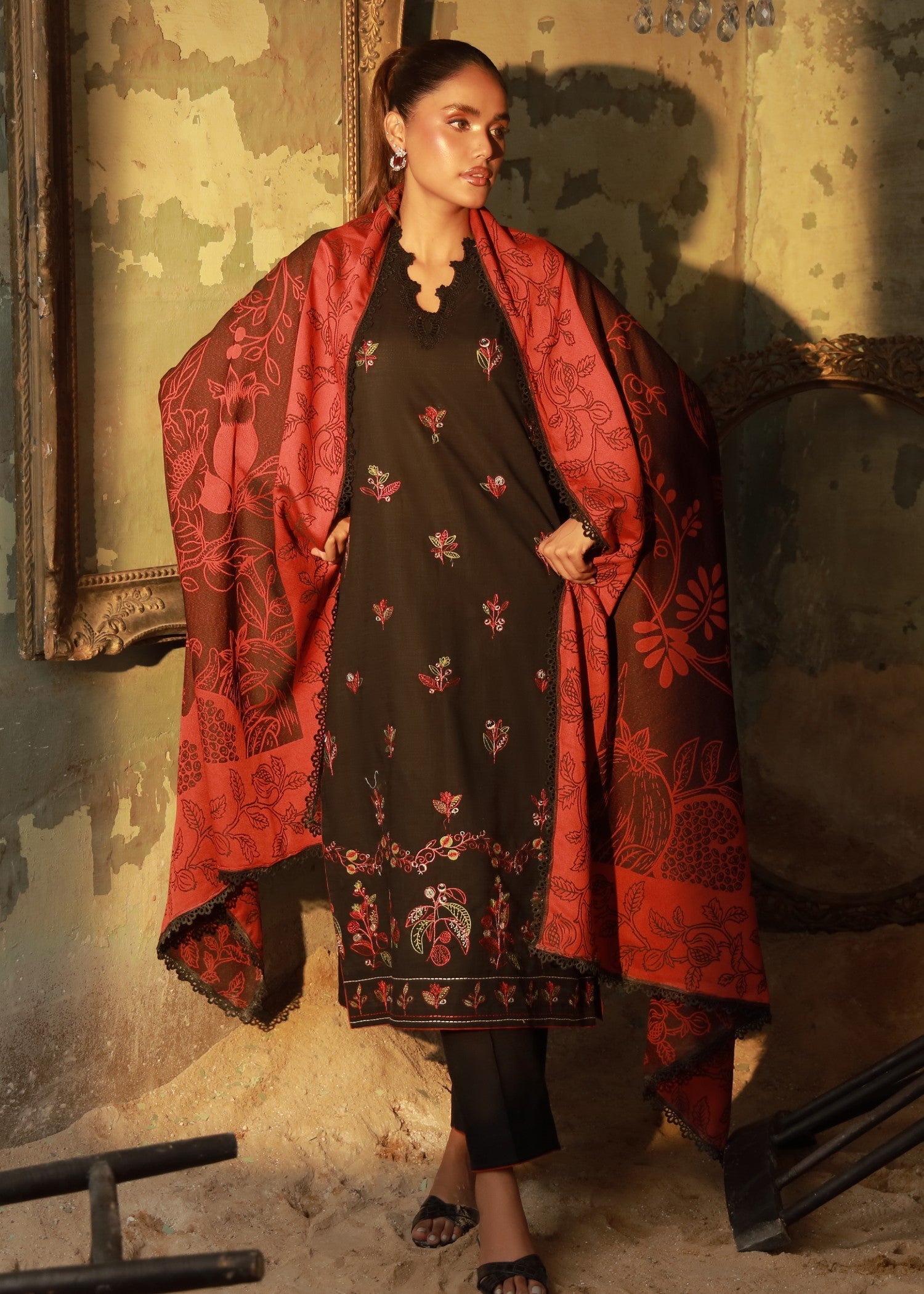 cross hetch Unstitched in Black, red