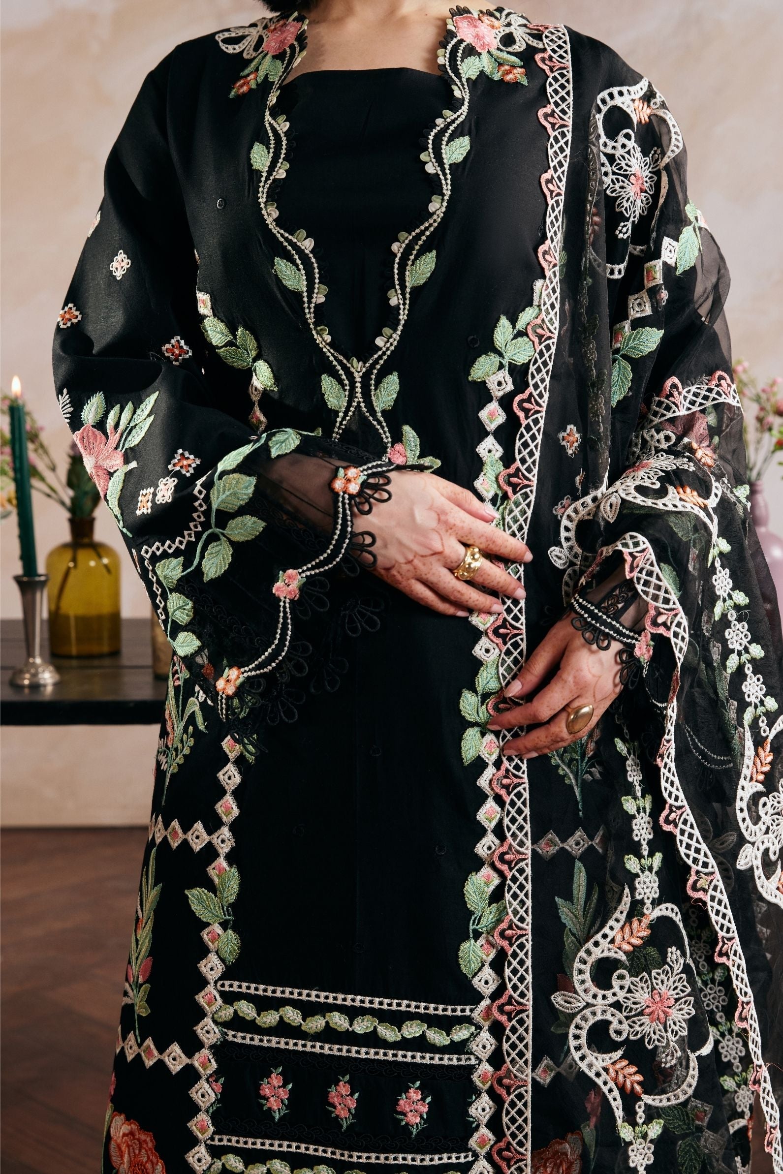 Eid Luxury Lawn – Gul Meena