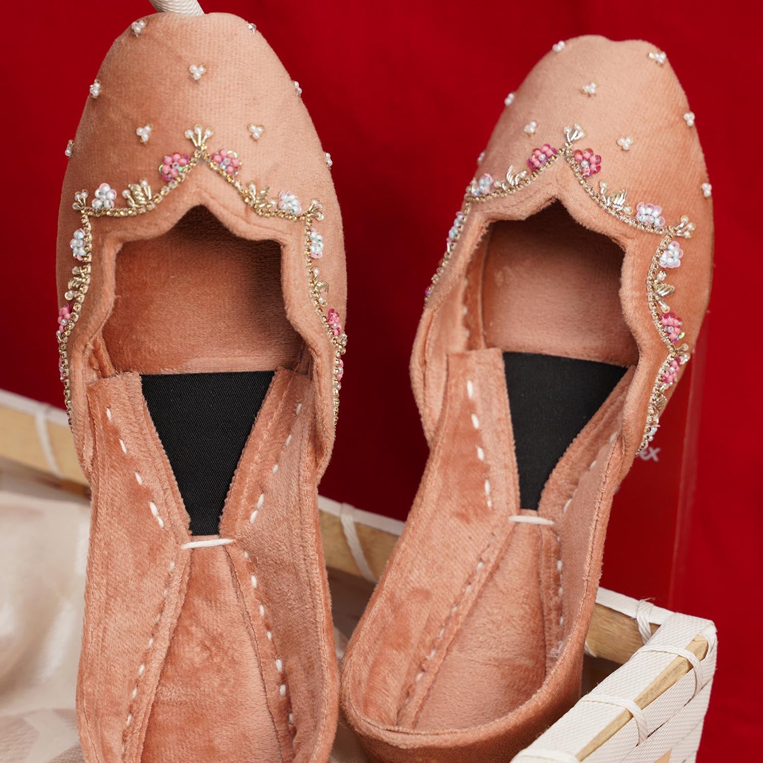 Khussa by - High Quality Women Khussa UQN8087